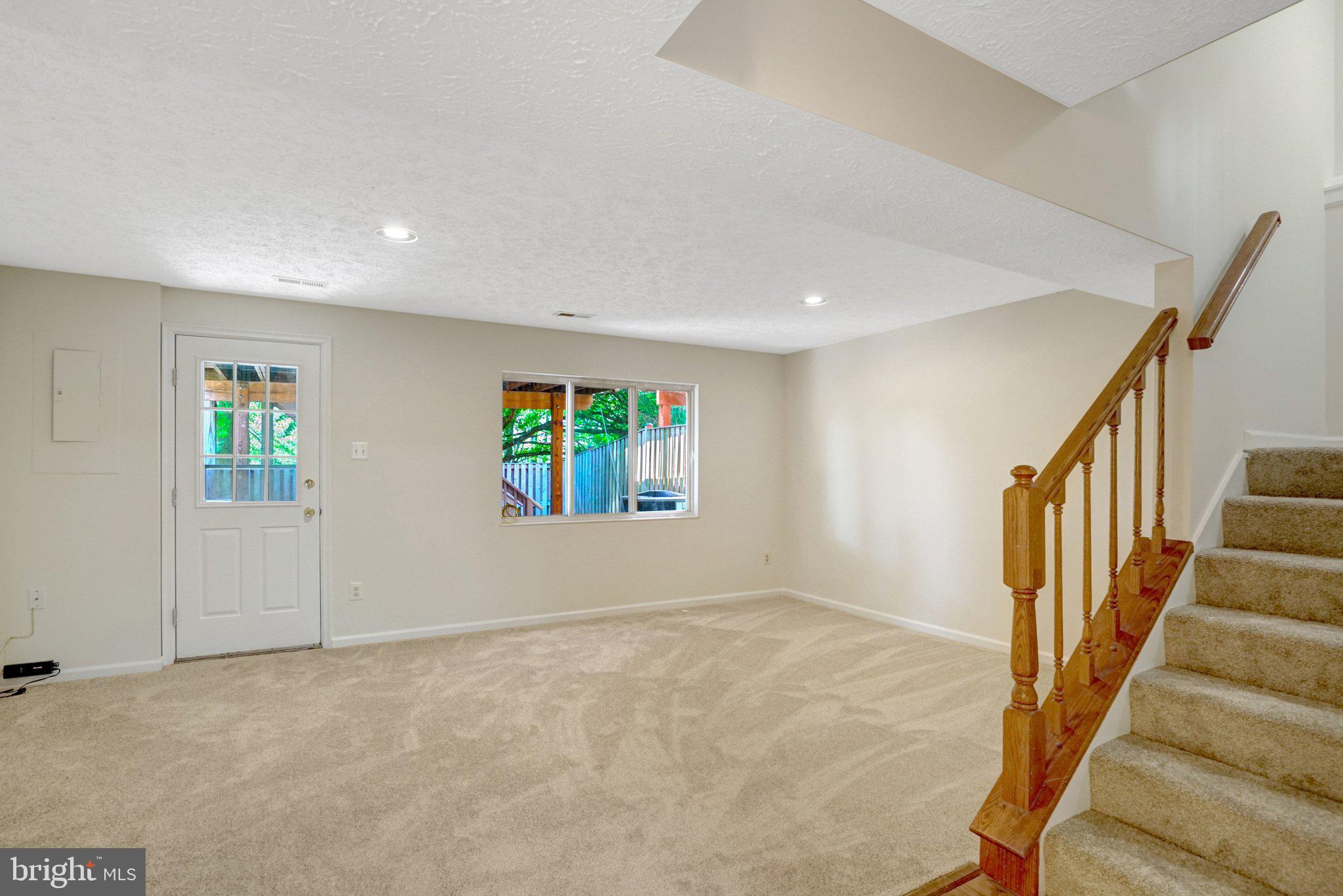 POHICK VILLAGE - Residential