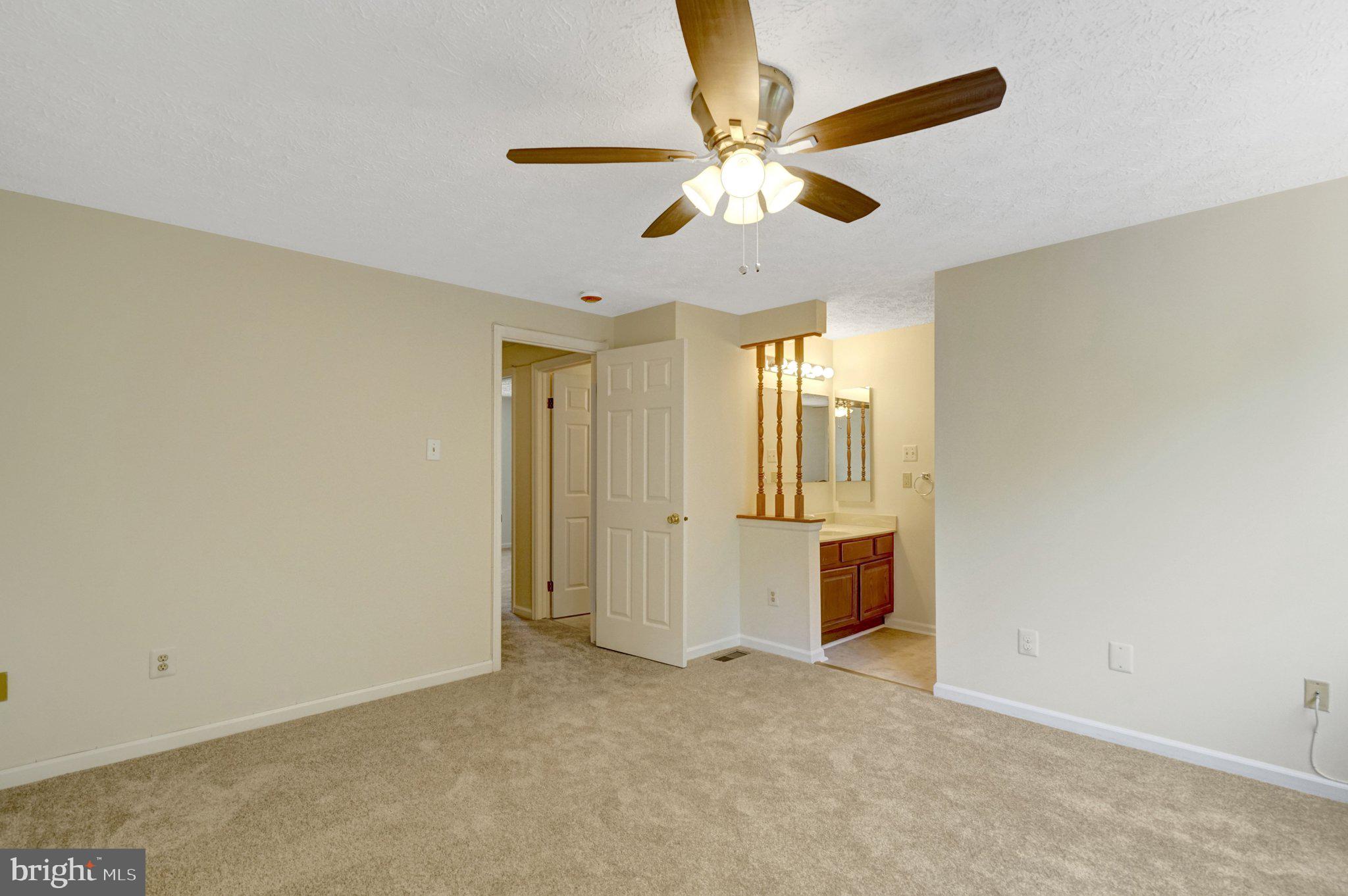 POHICK VILLAGE - Residential