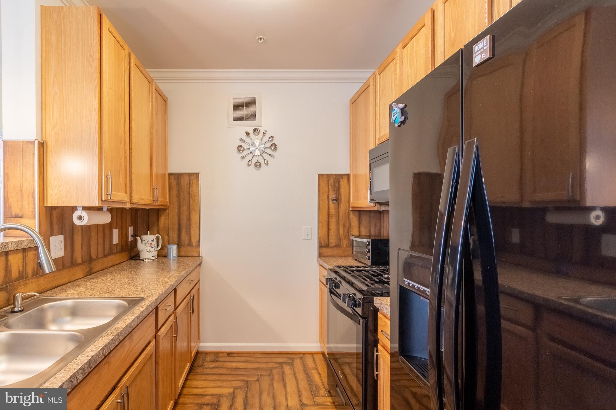 NORBECK CROSSING - Residential