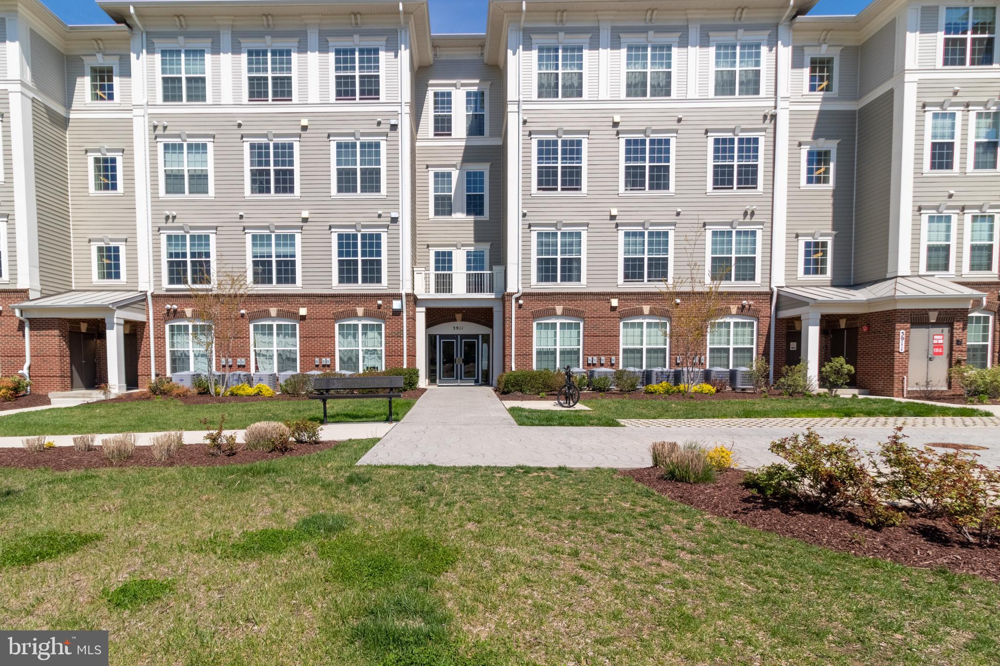 NORBECK CROSSING - Residential