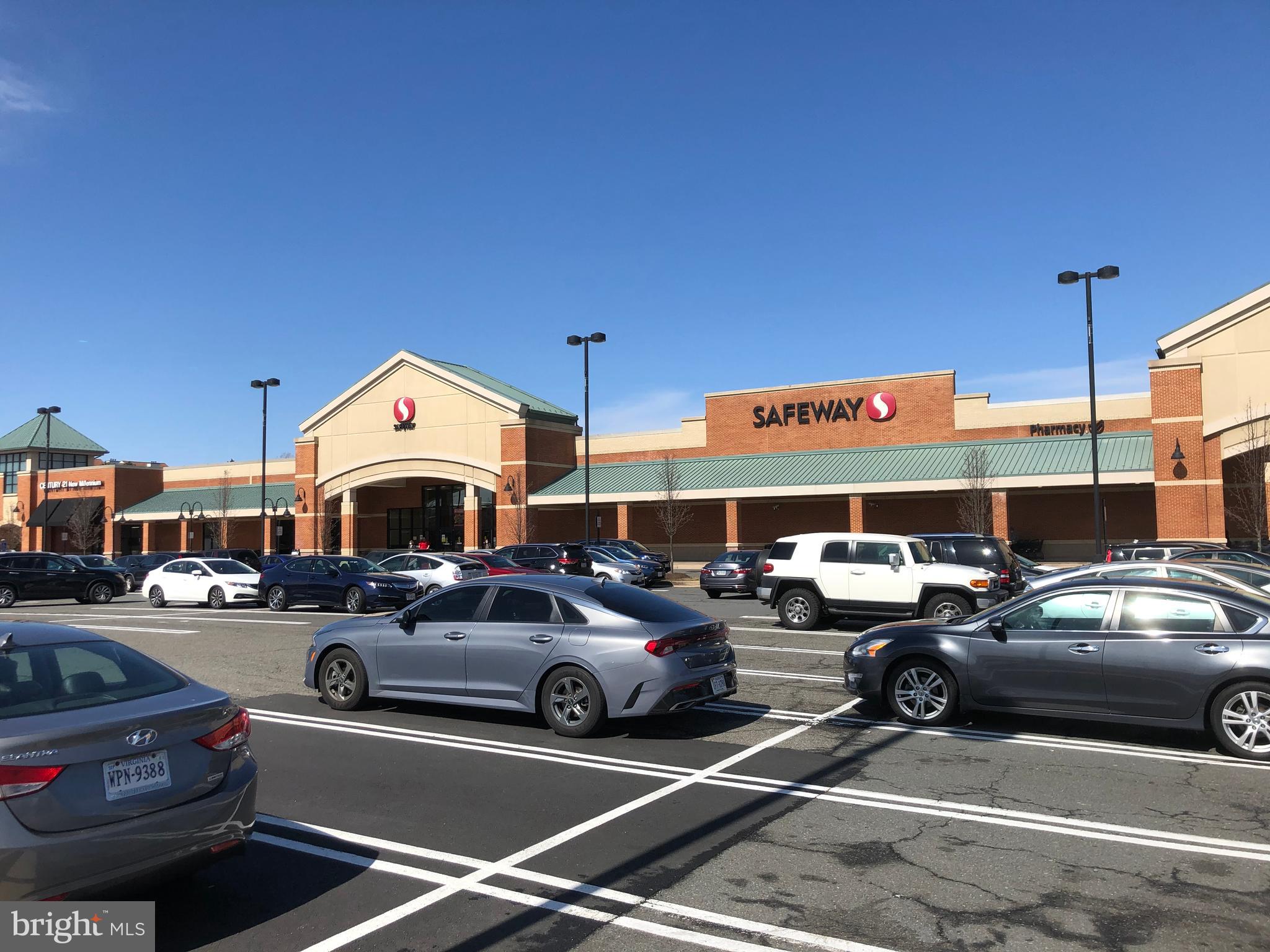 ETON SQUARE - Residential