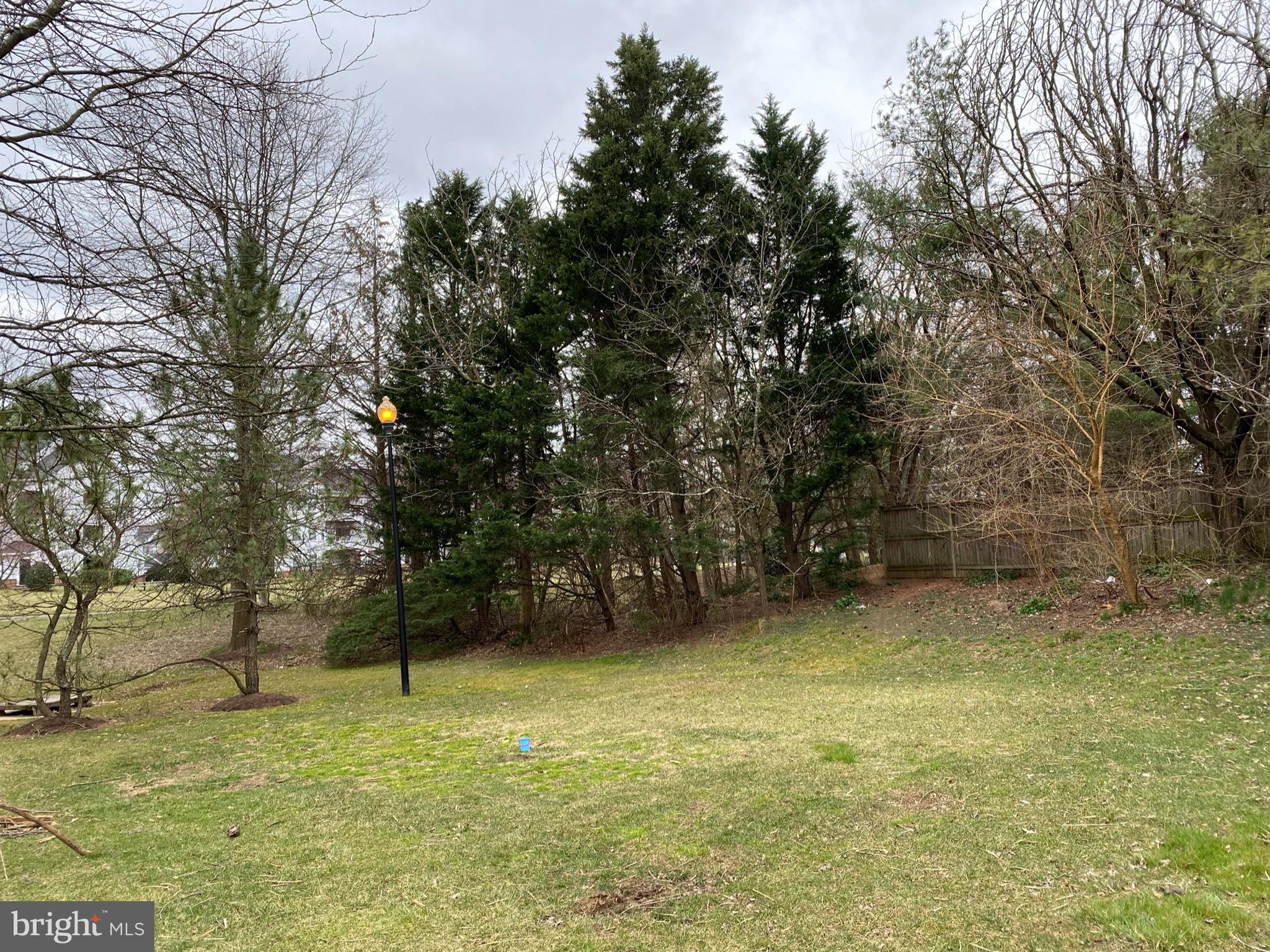 ETON SQUARE - Residential