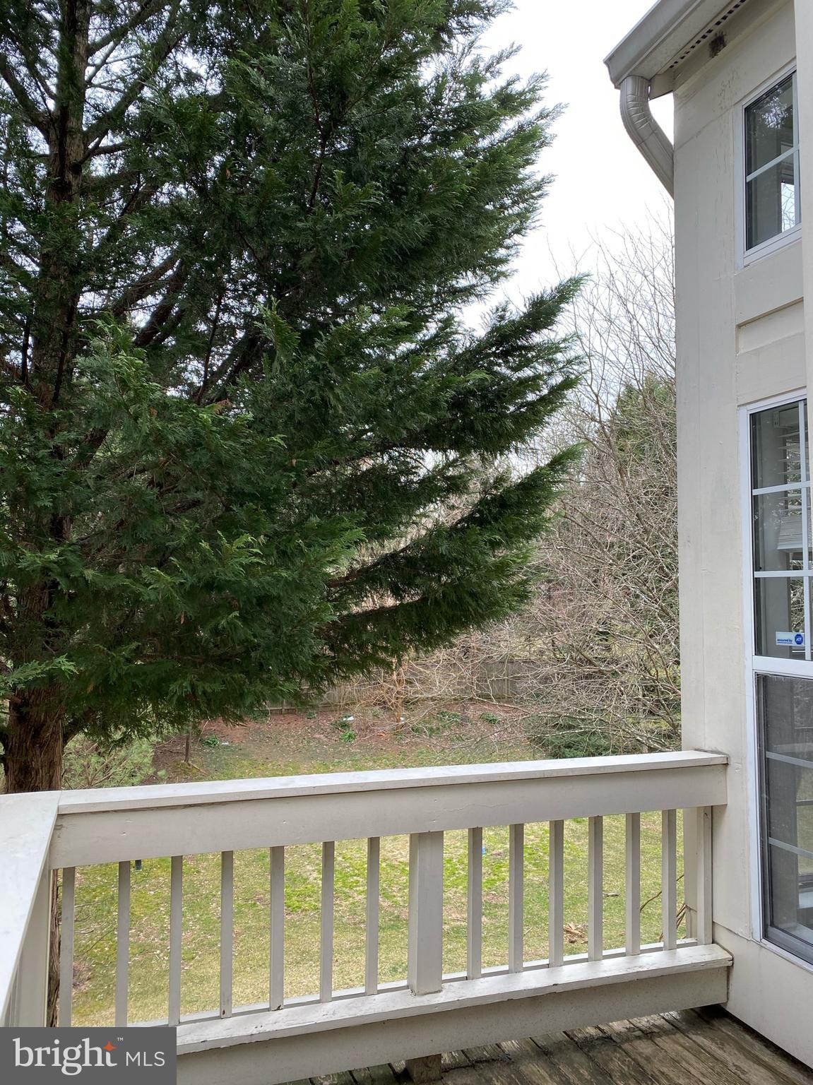 ETON SQUARE - Residential