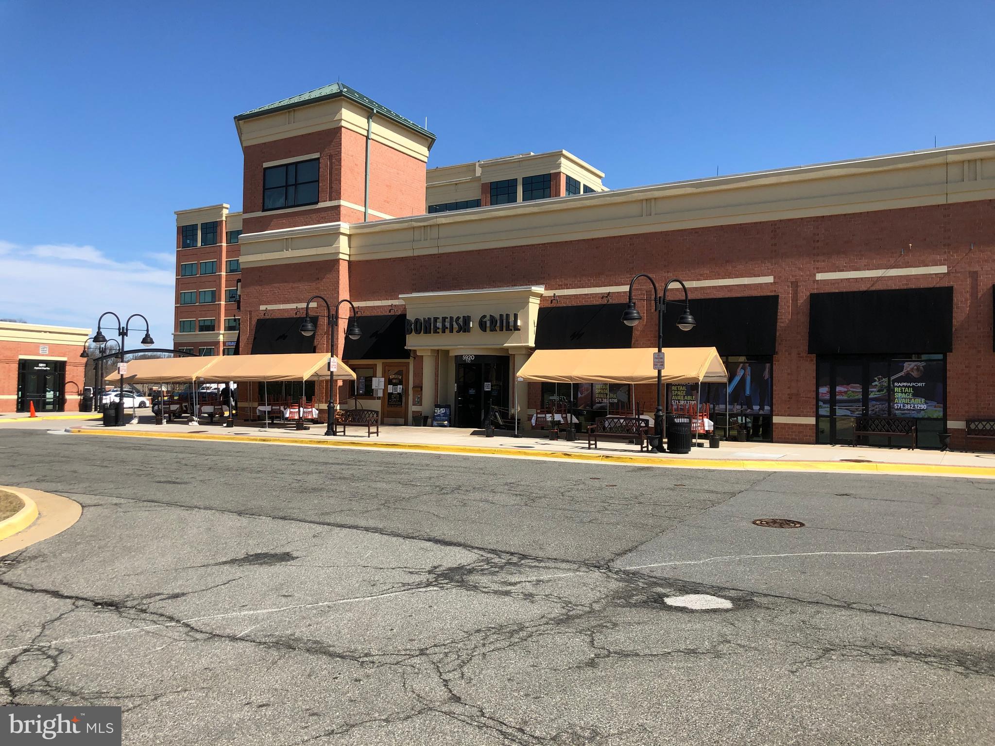 ETON SQUARE - Residential