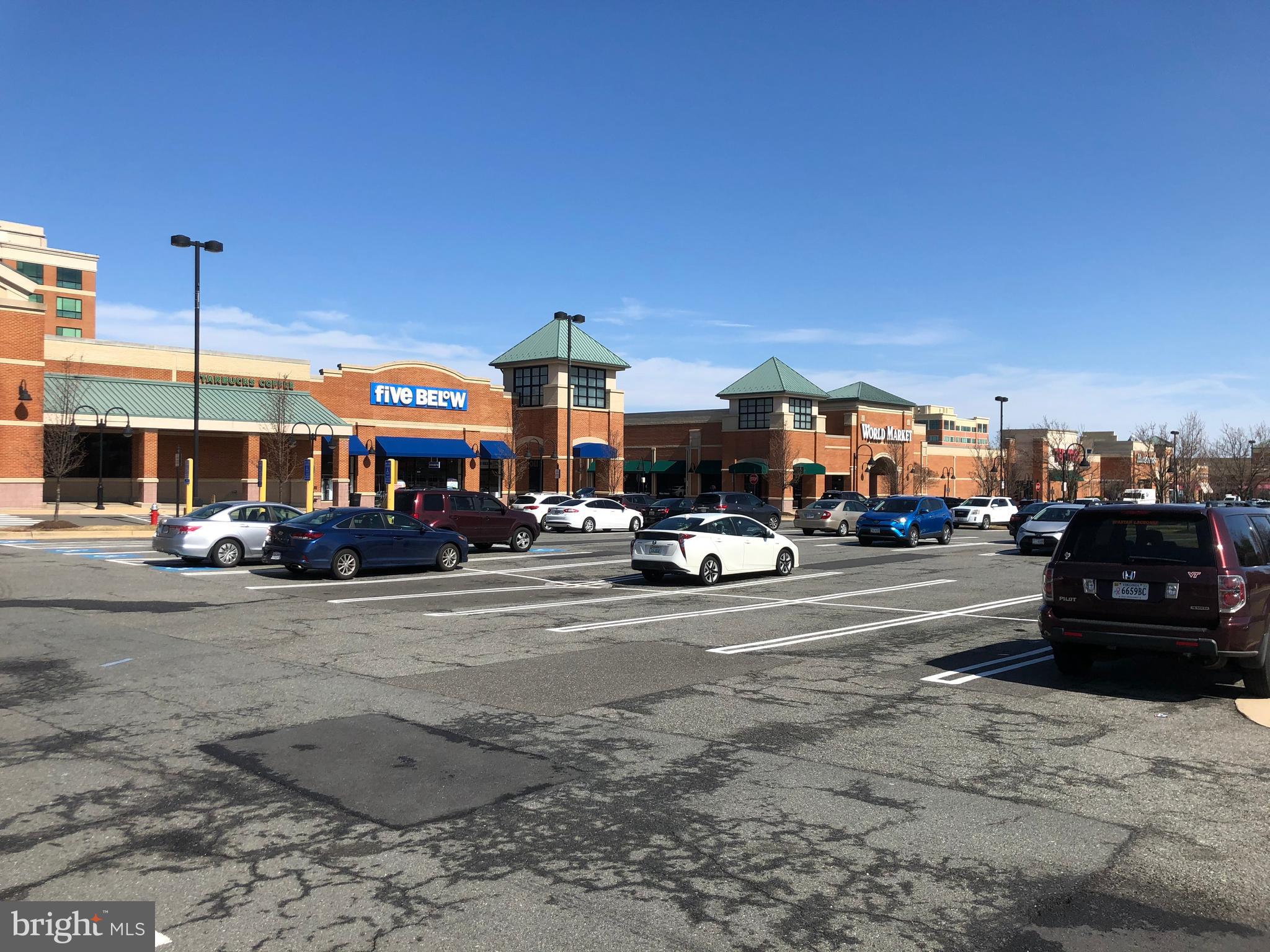 ETON SQUARE - Residential