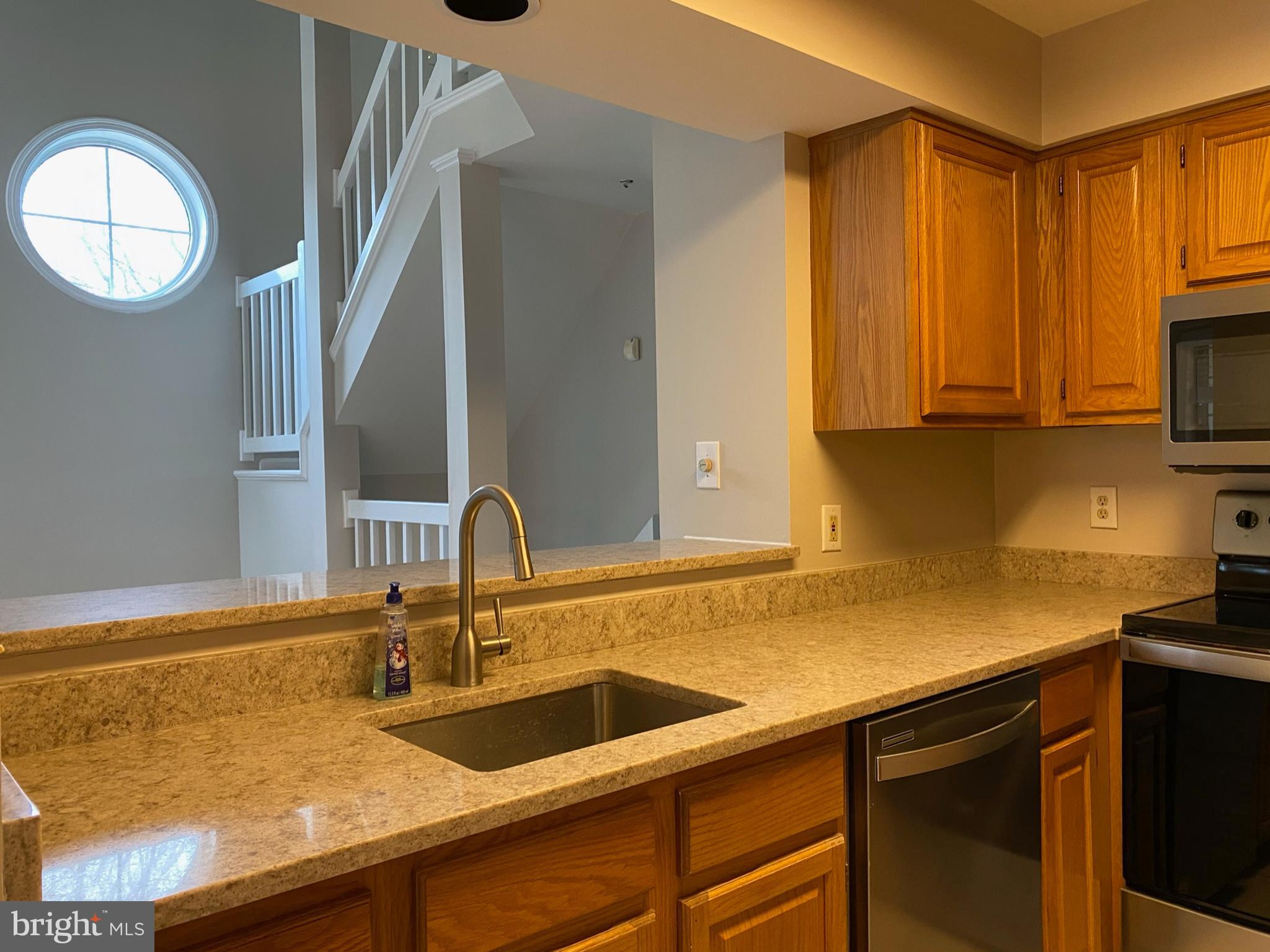 ETON SQUARE - Residential