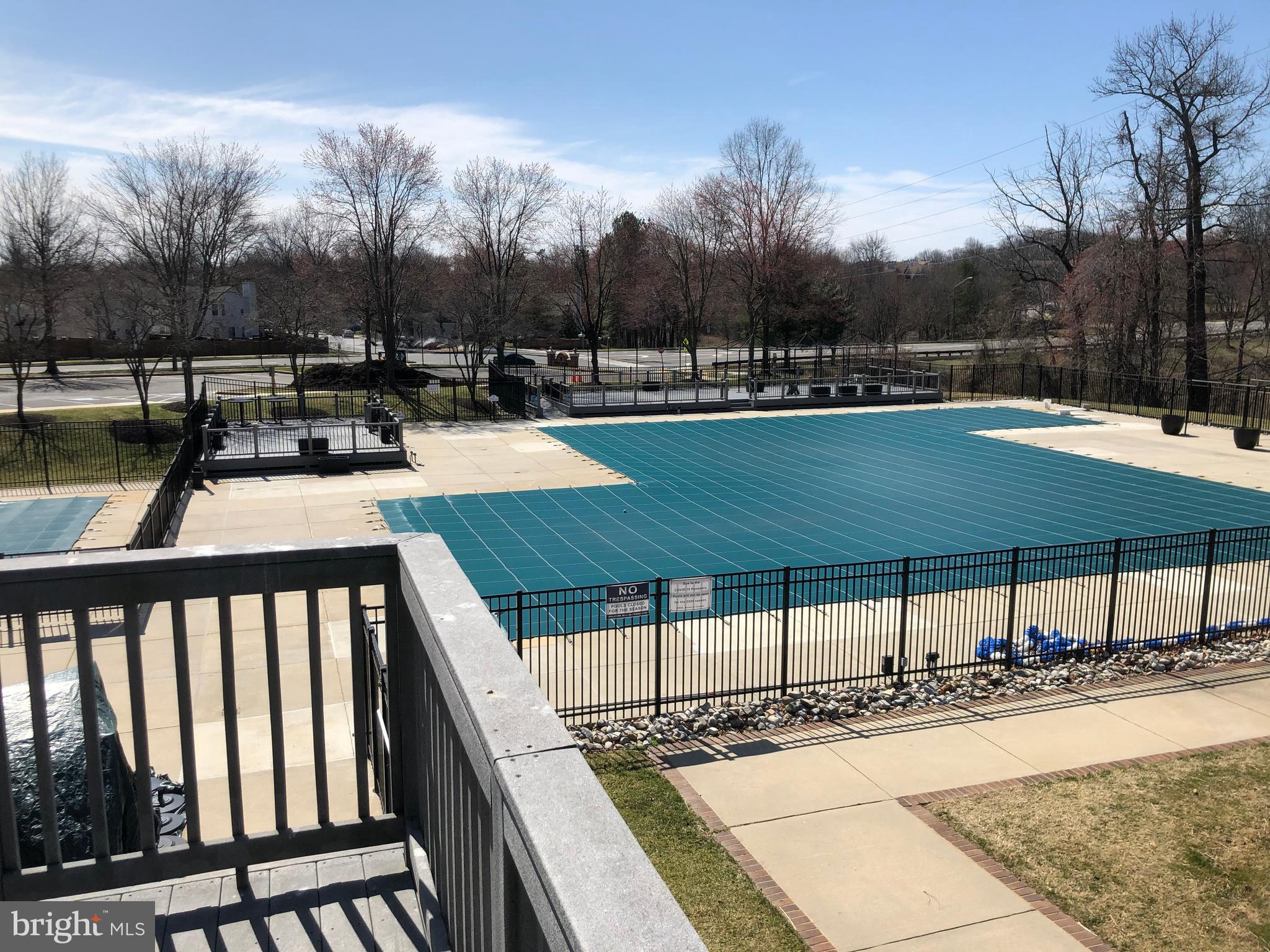 ETON SQUARE - Residential