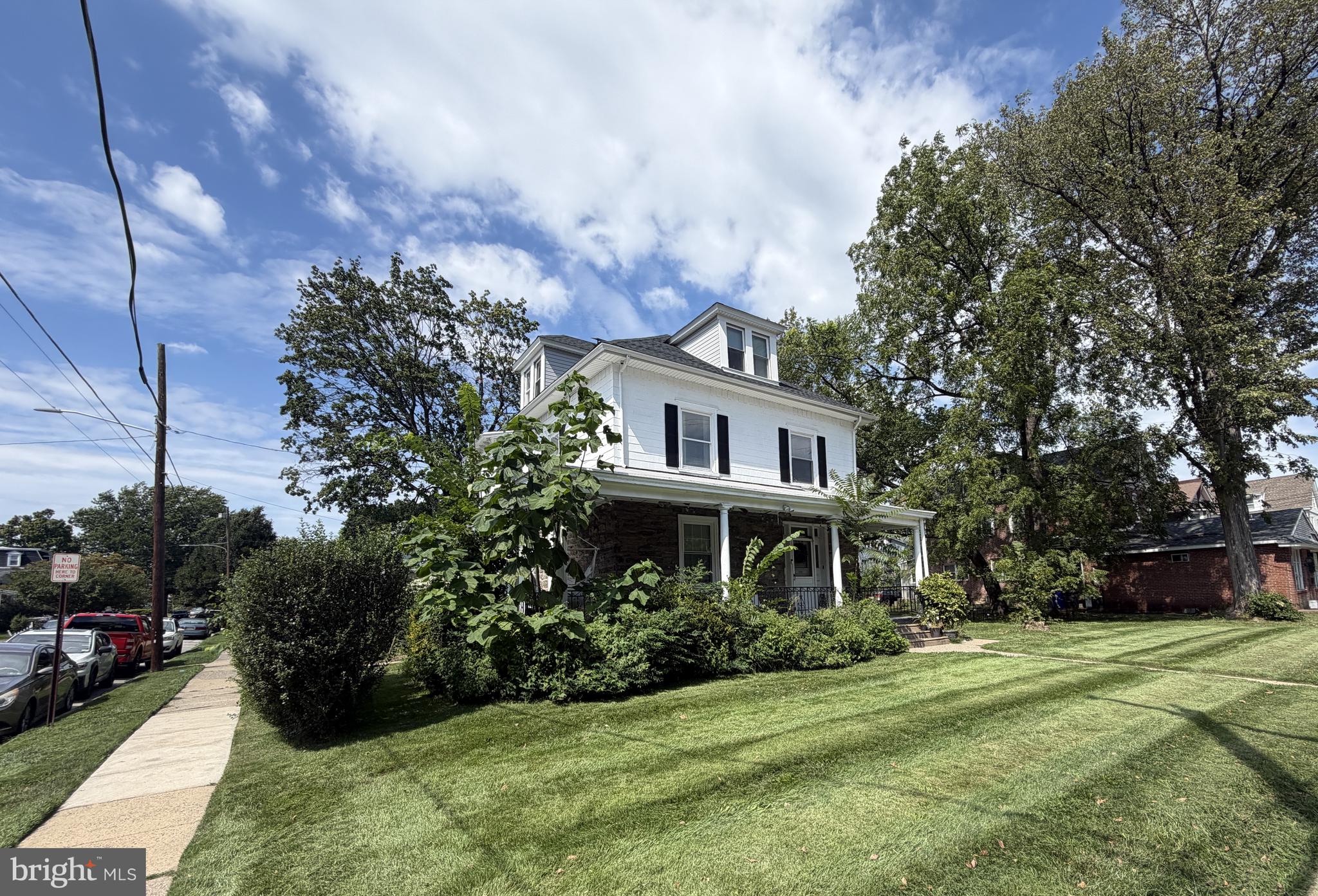 220 CENTRAL AVENUE