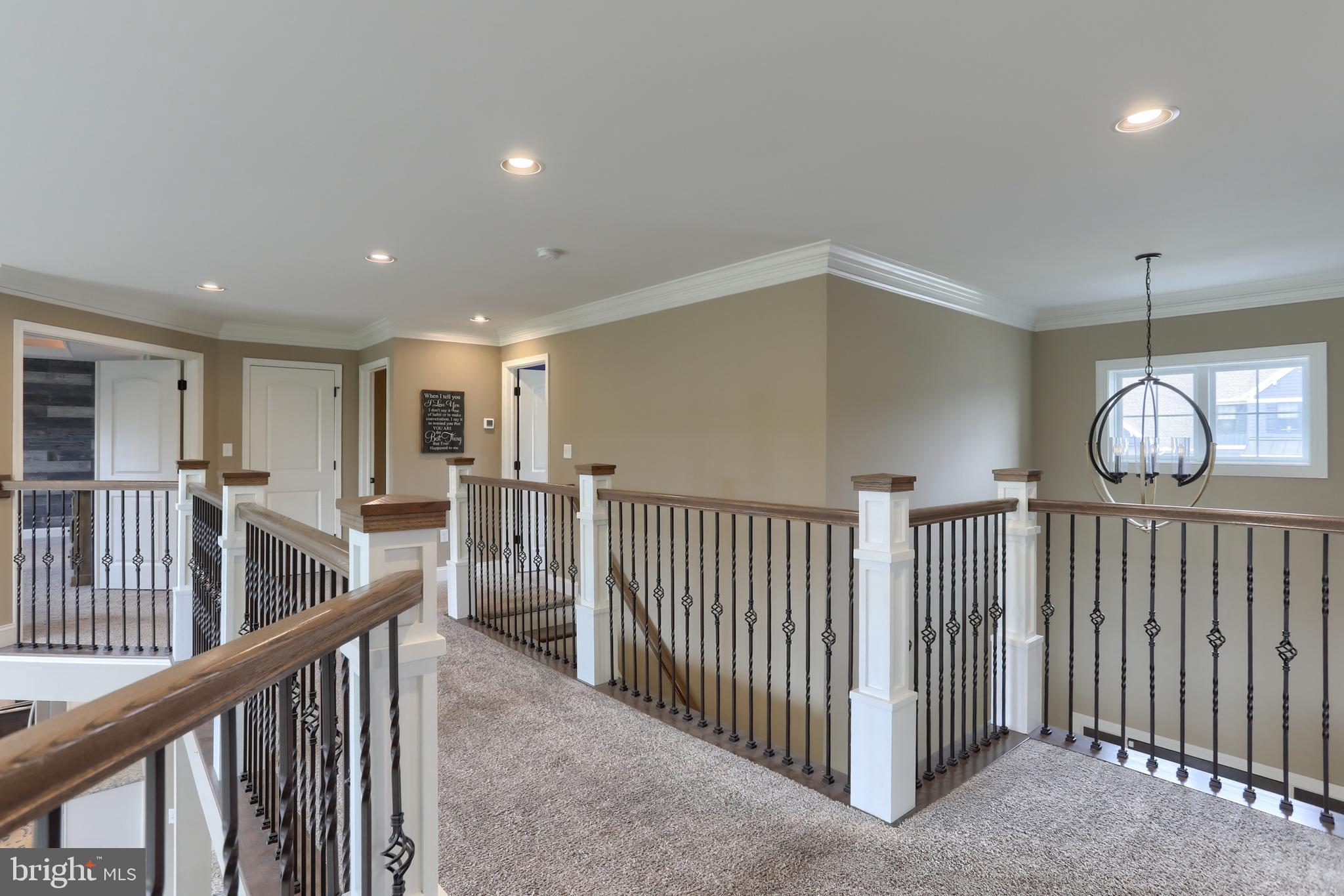 WILSHIRE ESTATES - Residential