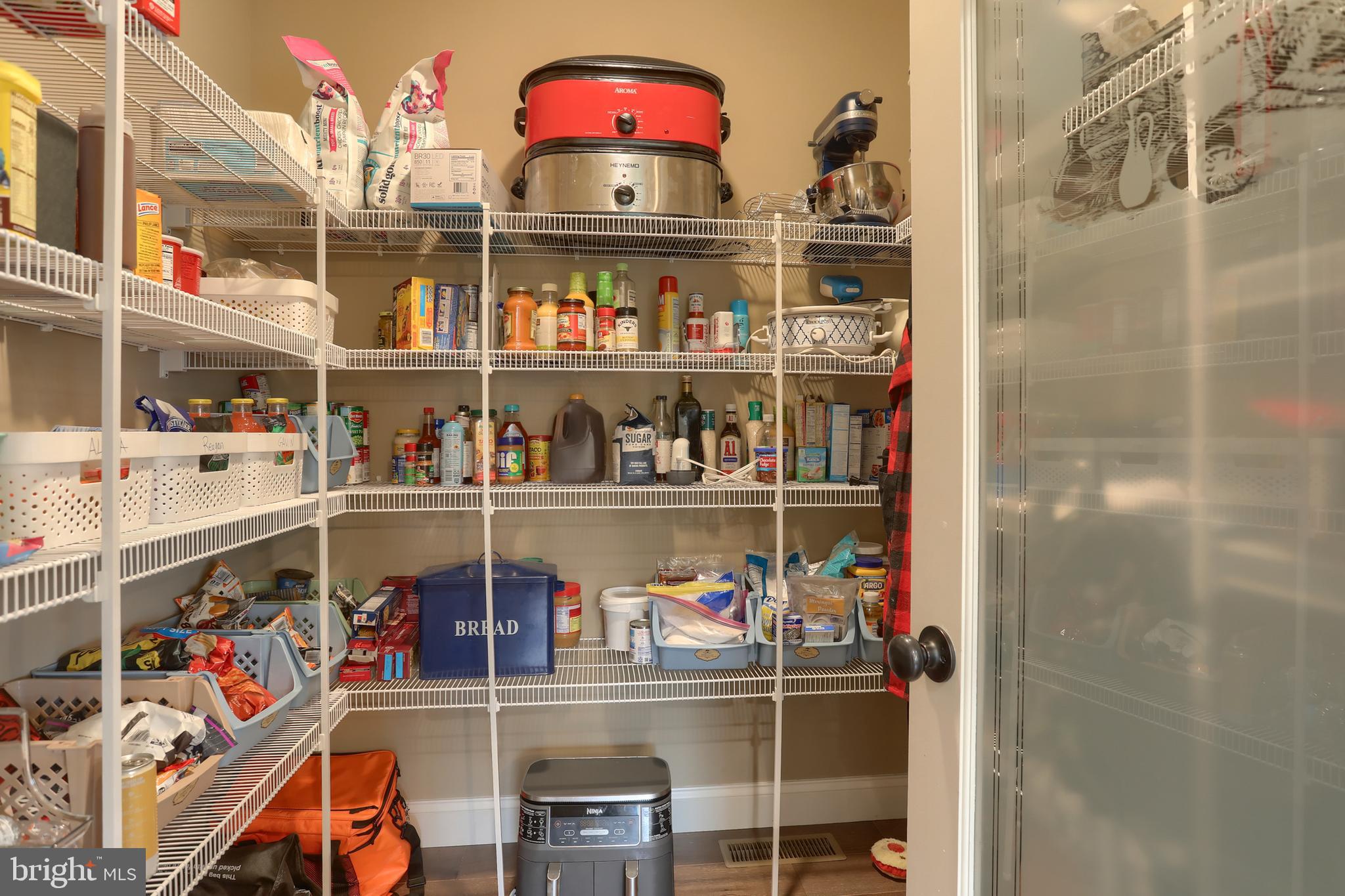 WILSHIRE ESTATES - Residential