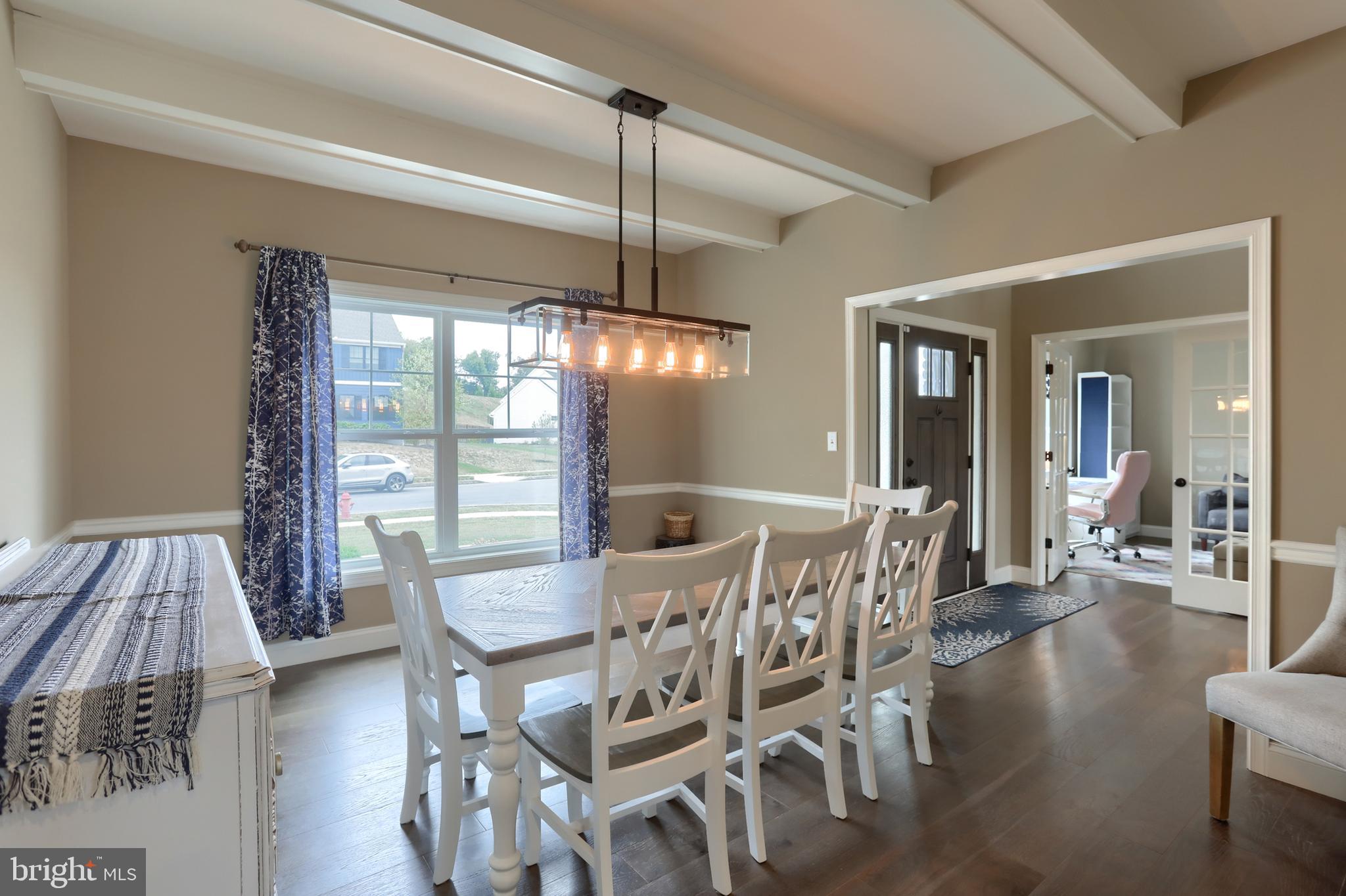 WILSHIRE ESTATES - Residential