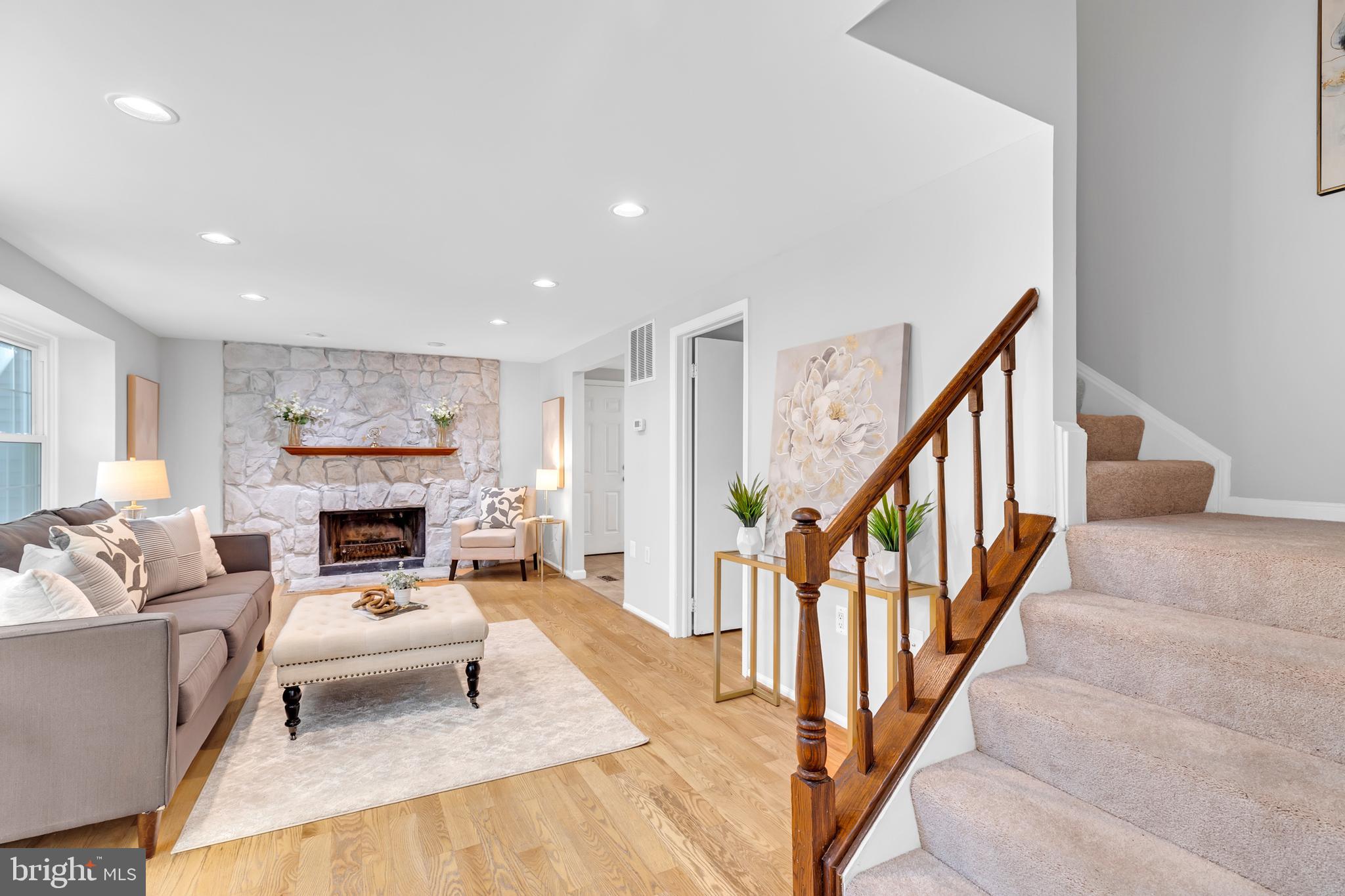 BURKE CENTRE - Residential