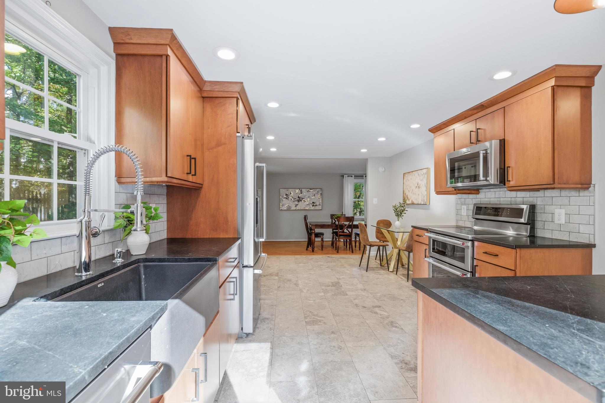 BURKE CENTRE - Residential