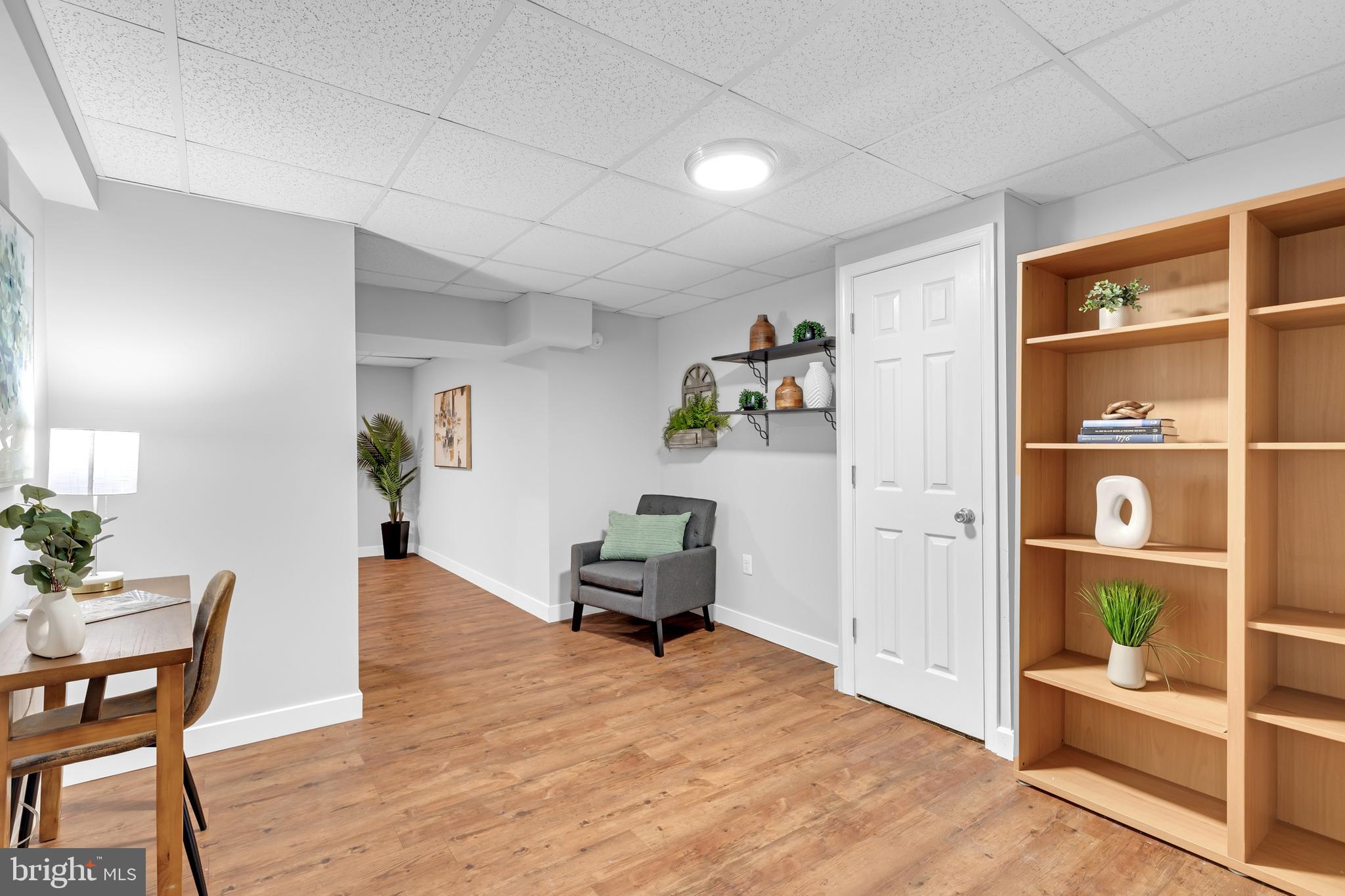 BURKE CENTRE - Residential