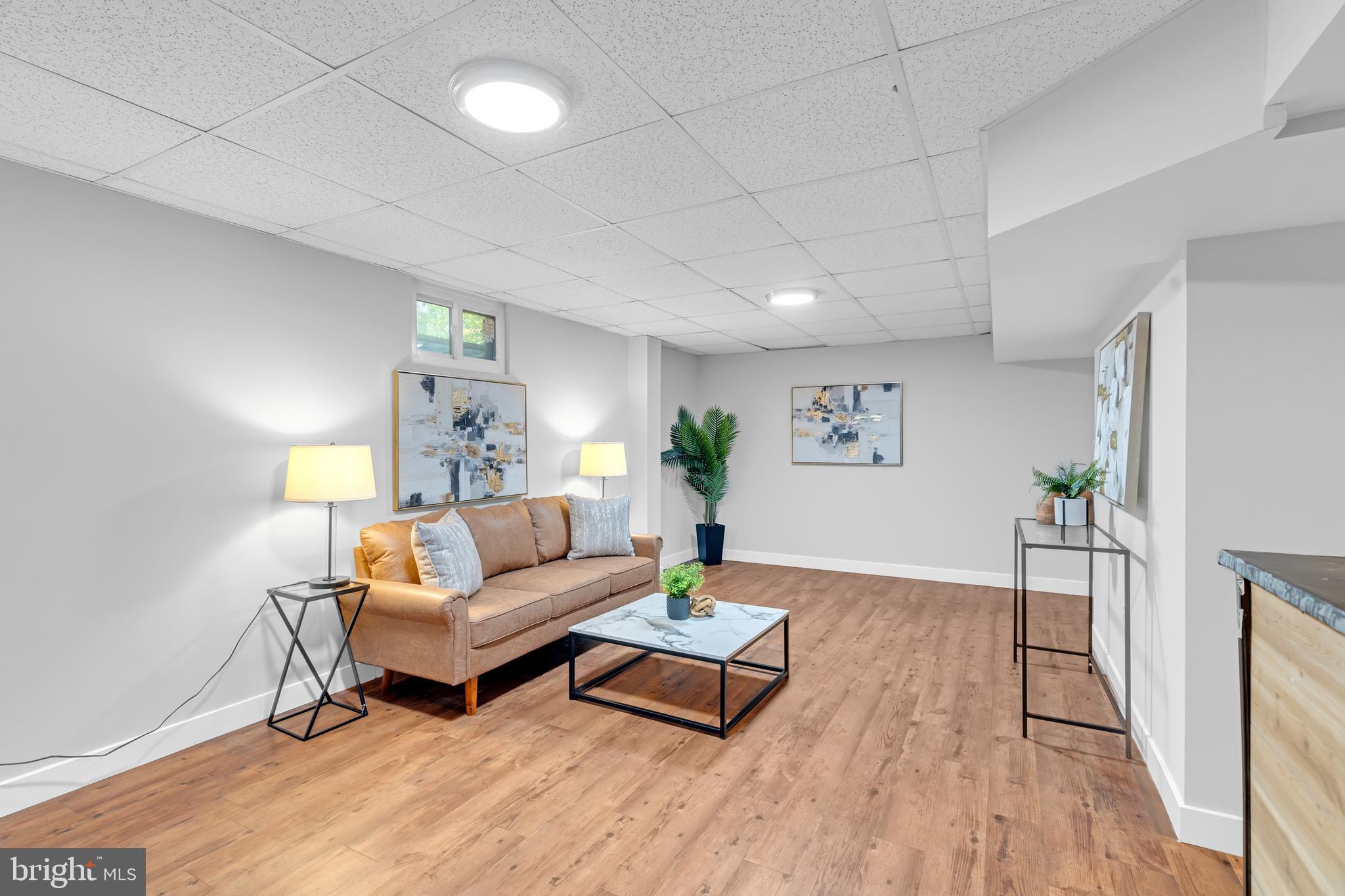 BURKE CENTRE - Residential