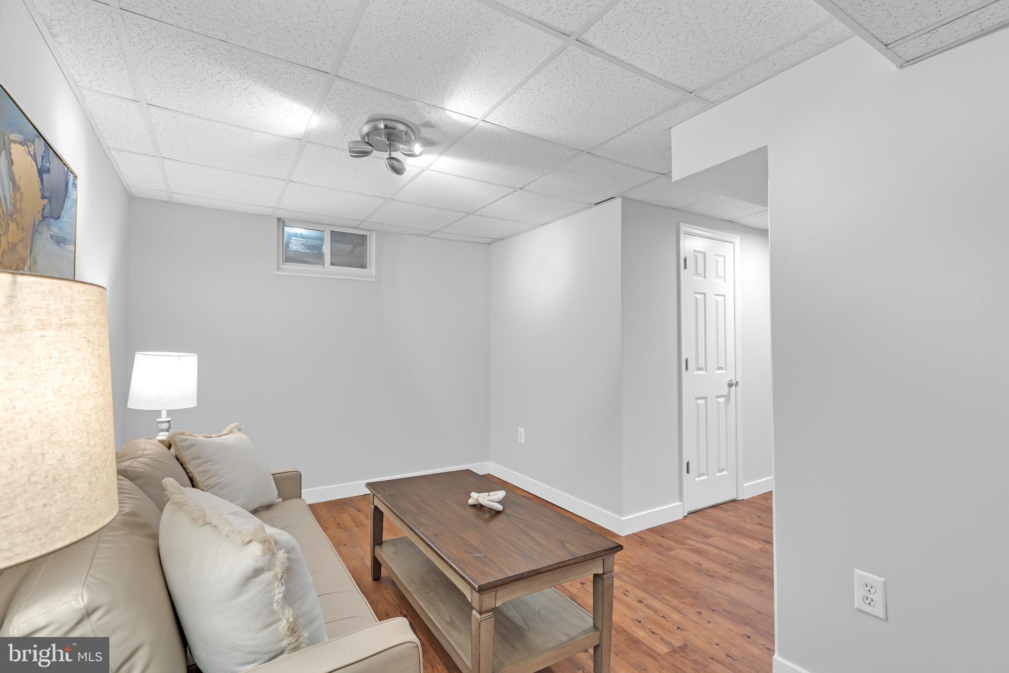 BURKE CENTRE - Residential