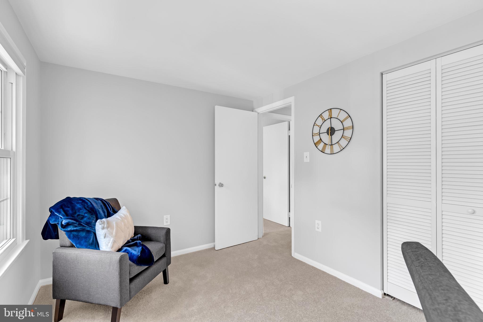 BURKE CENTRE - Residential