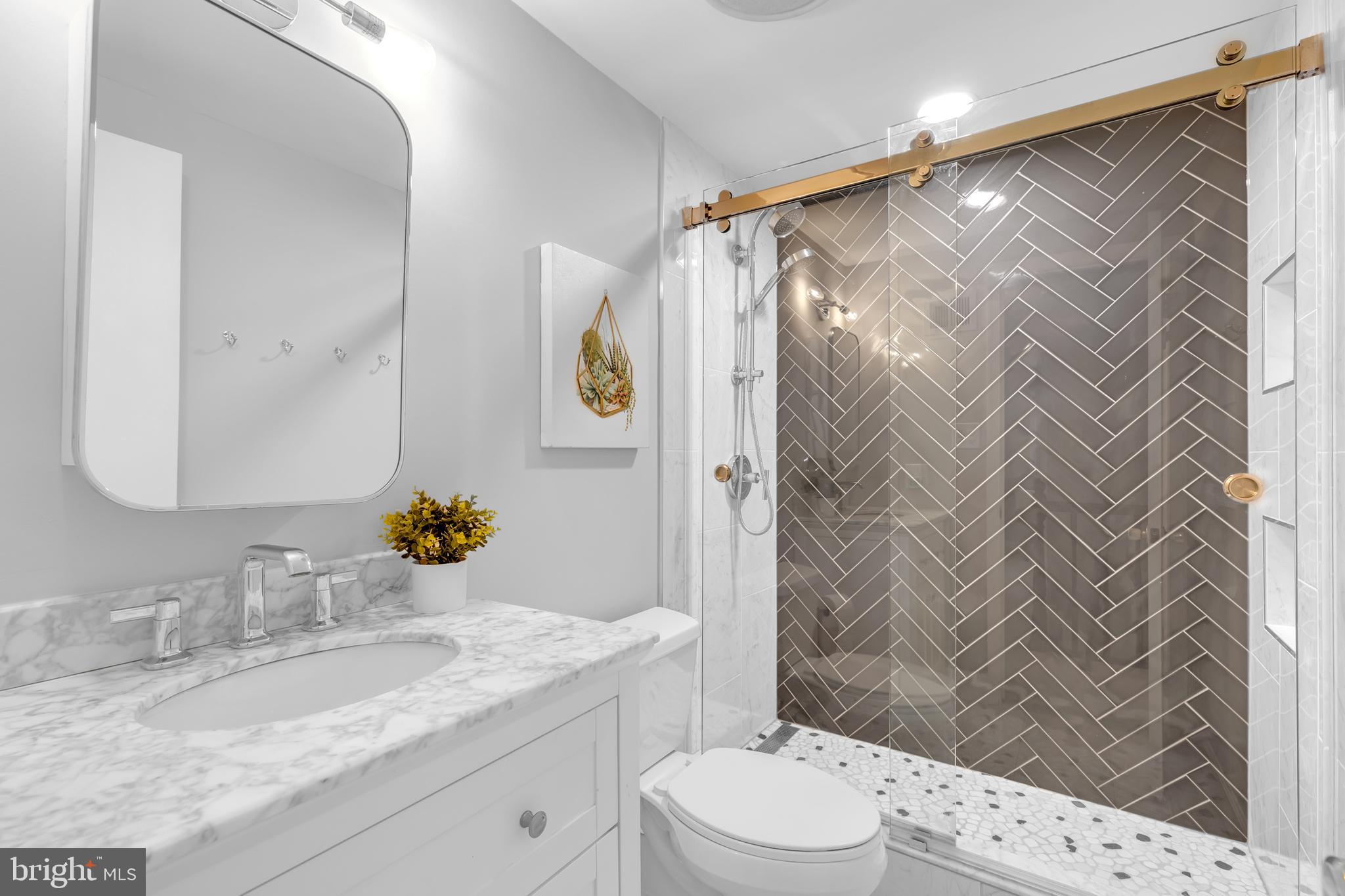 BURKE CENTRE - Residential