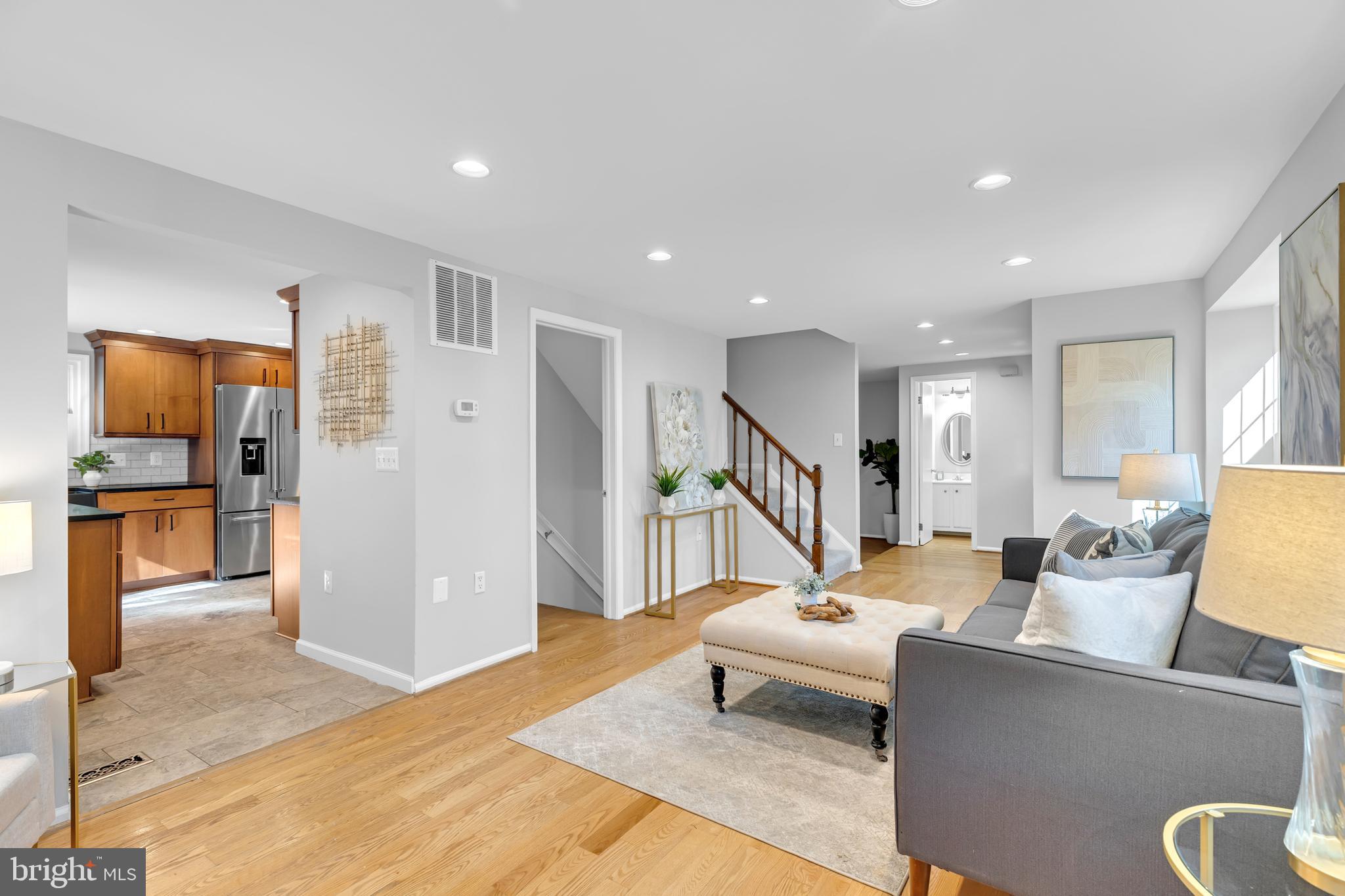 BURKE CENTRE - Residential