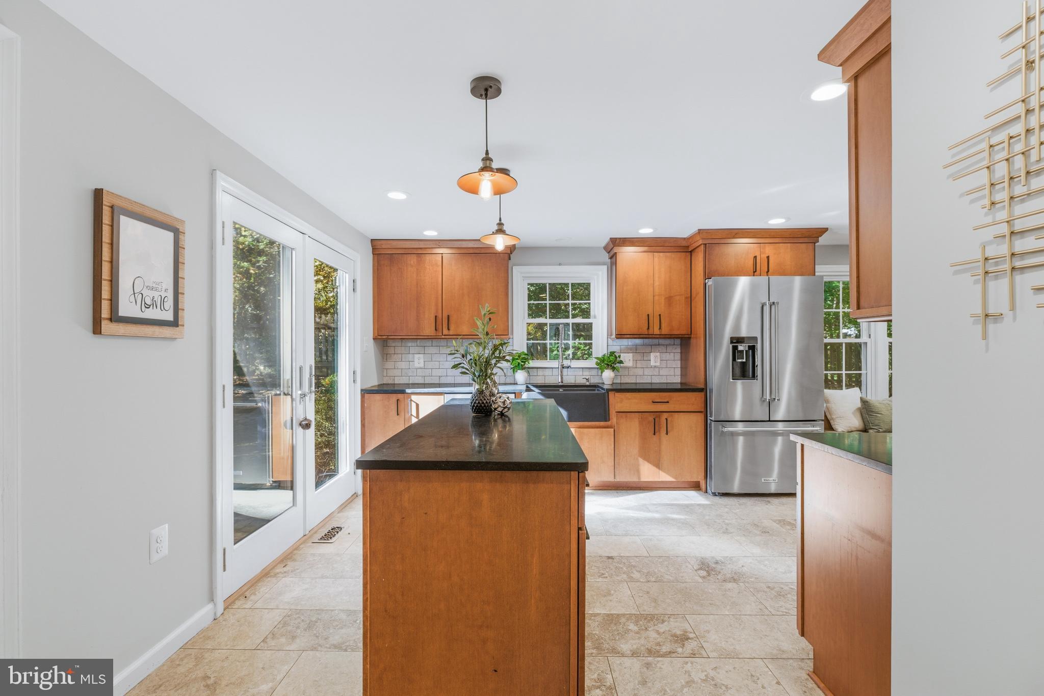 BURKE CENTRE - Residential