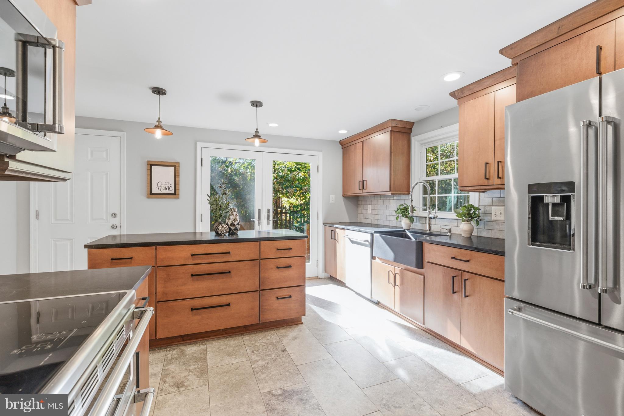 BURKE CENTRE - Residential