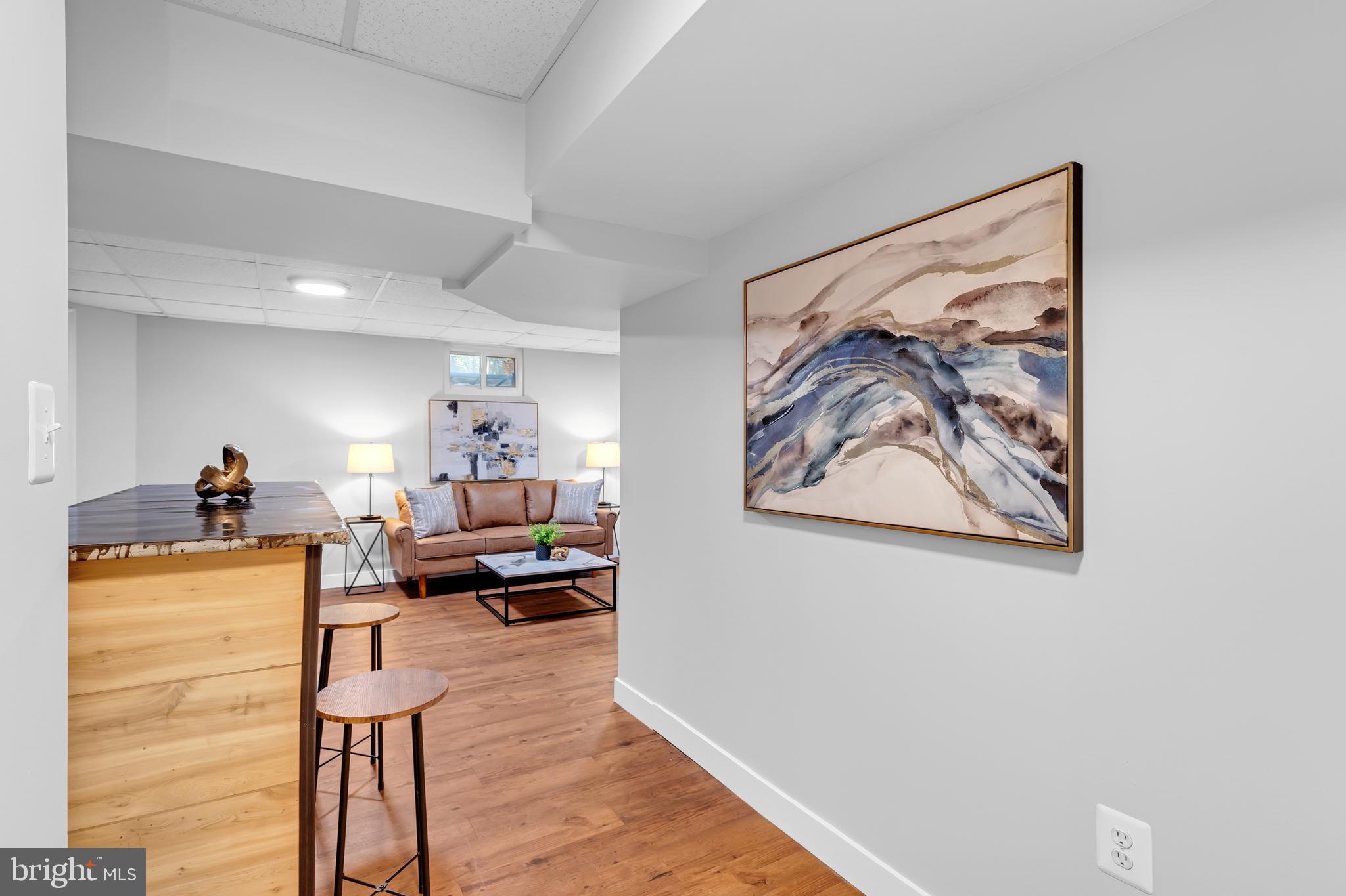 BURKE CENTRE - Residential