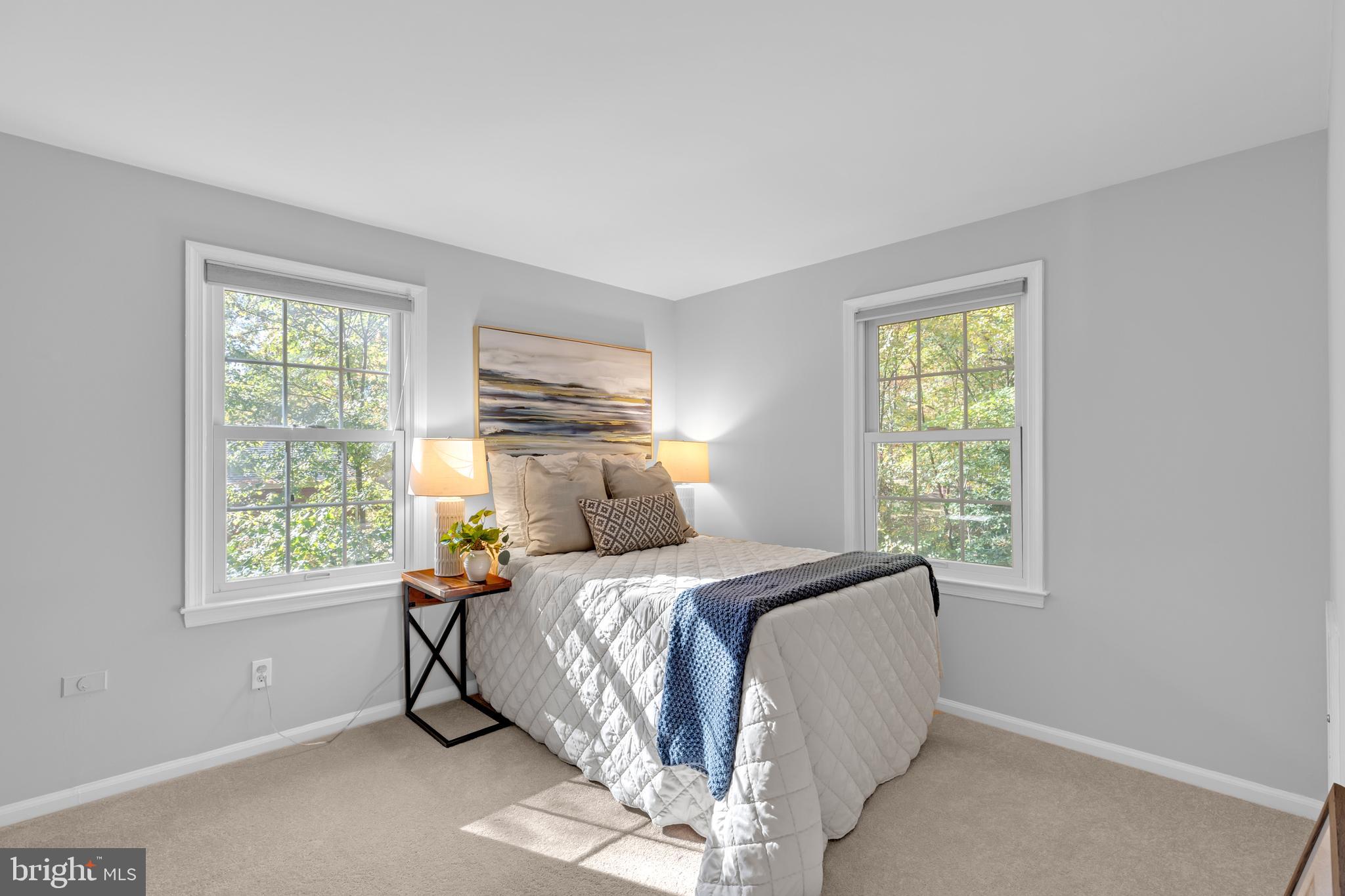 BURKE CENTRE - Residential