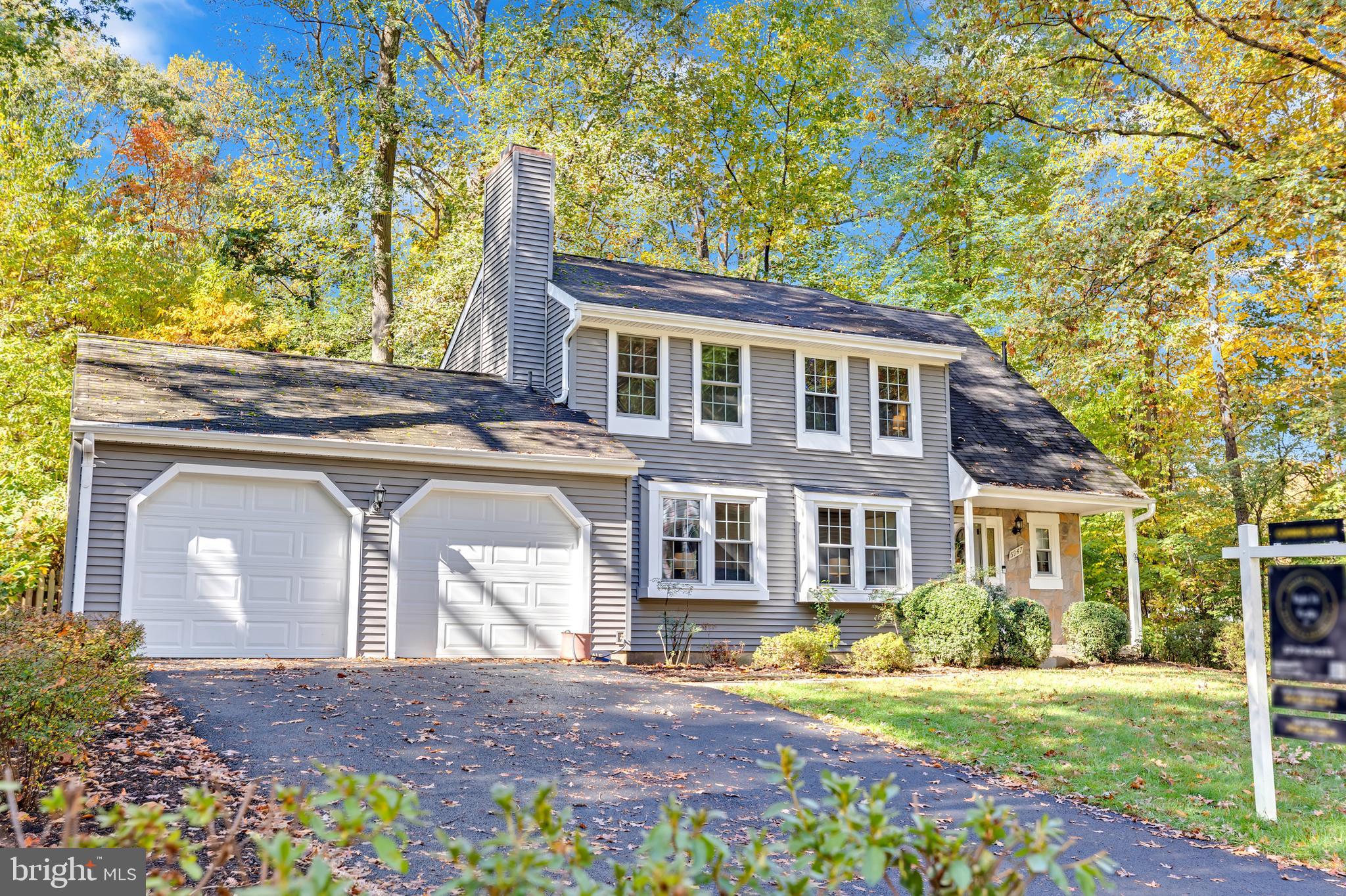 BURKE CENTRE - Residential