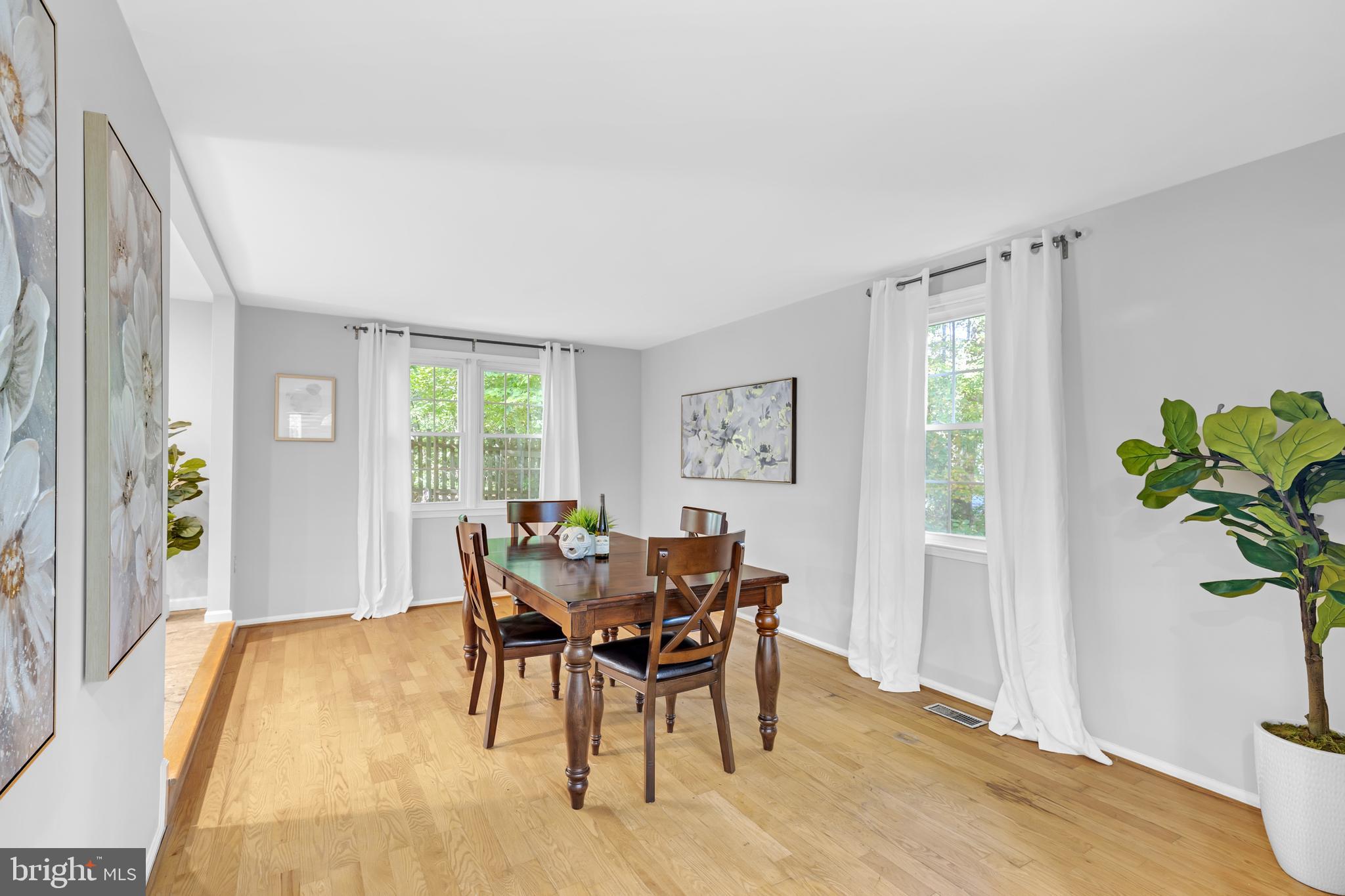 BURKE CENTRE - Residential