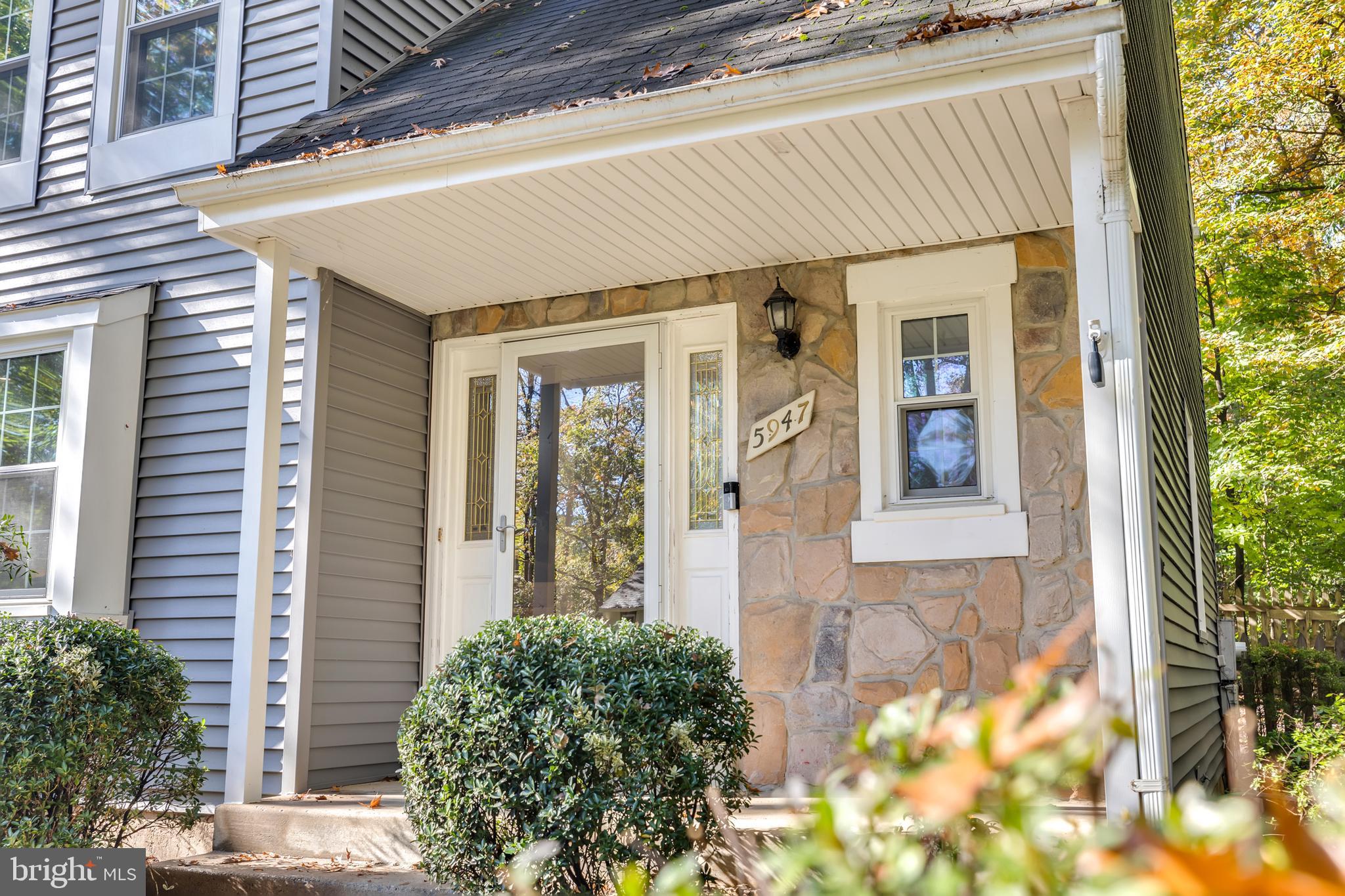 BURKE CENTRE - Residential