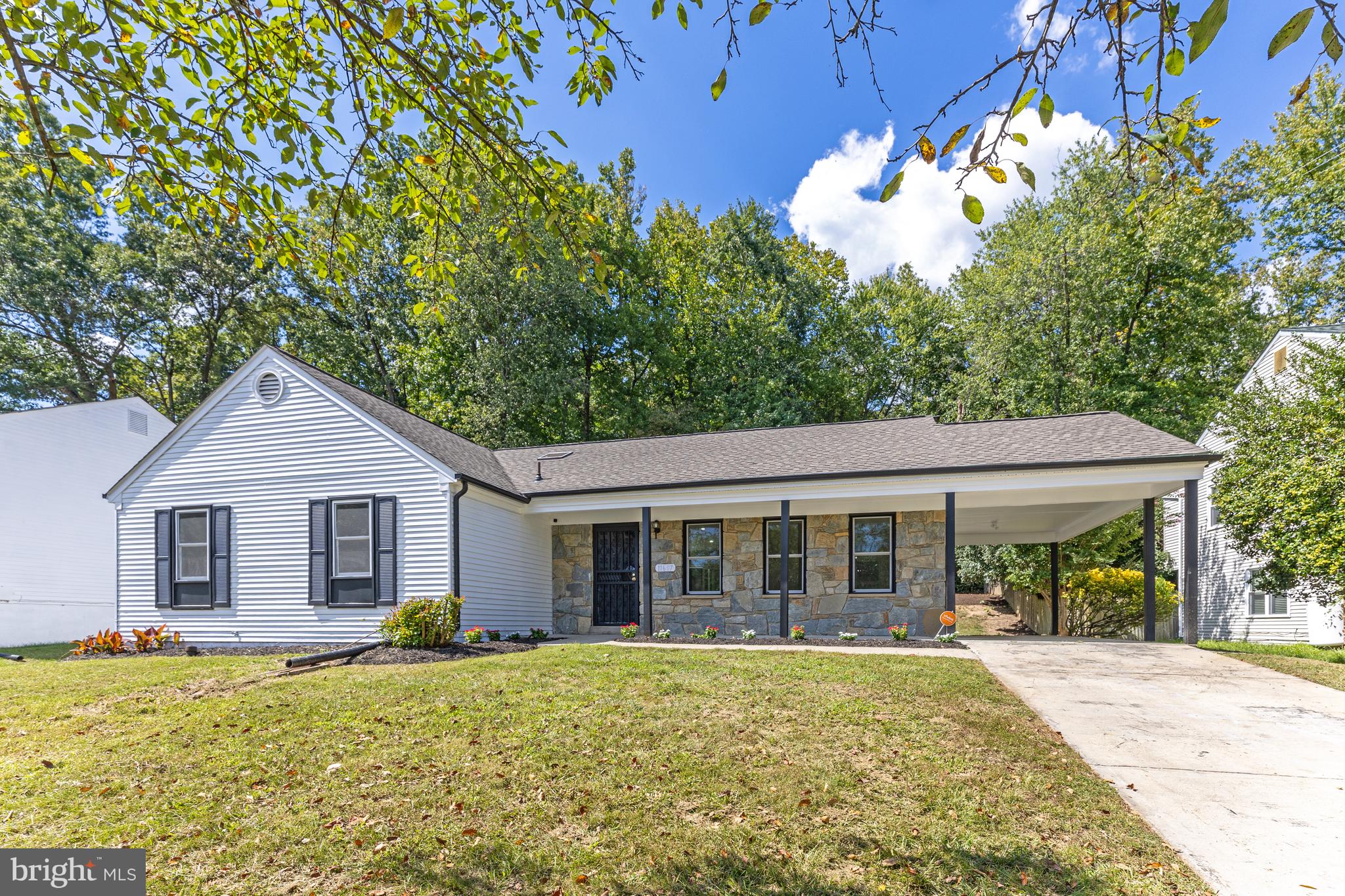 FRANKLIN SQUARE - Residential