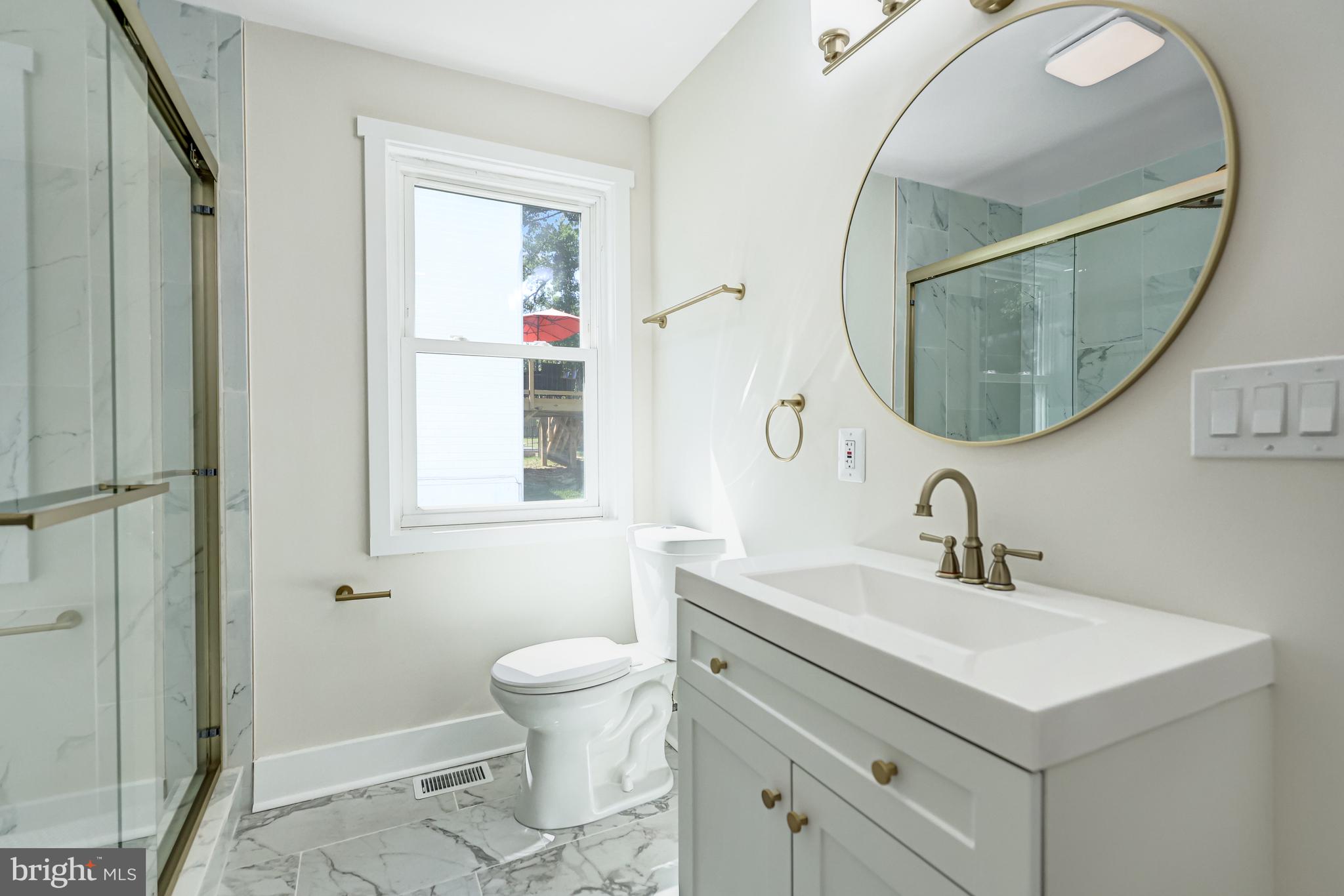 FRANKLIN SQUARE - Residential