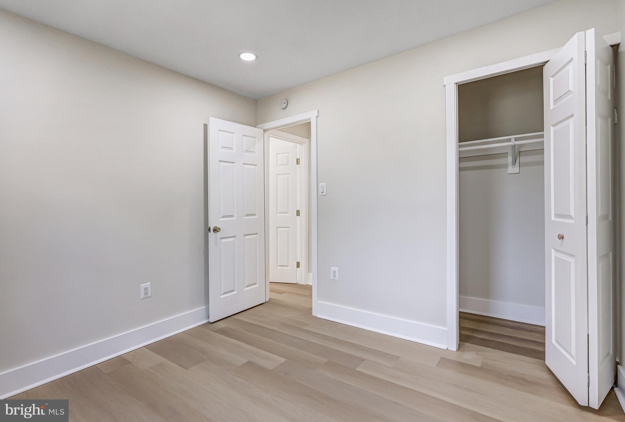 FRANKLIN SQUARE - Residential