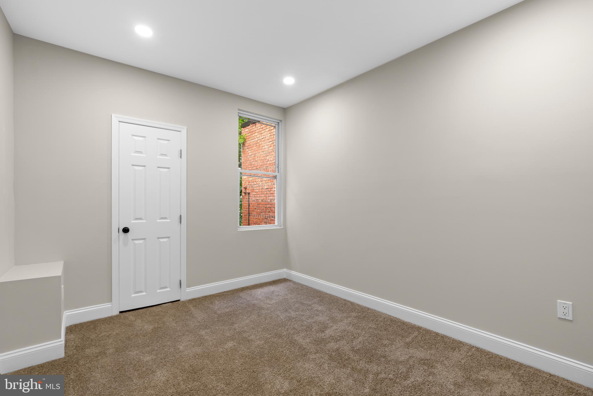 WALBROOK - Residential