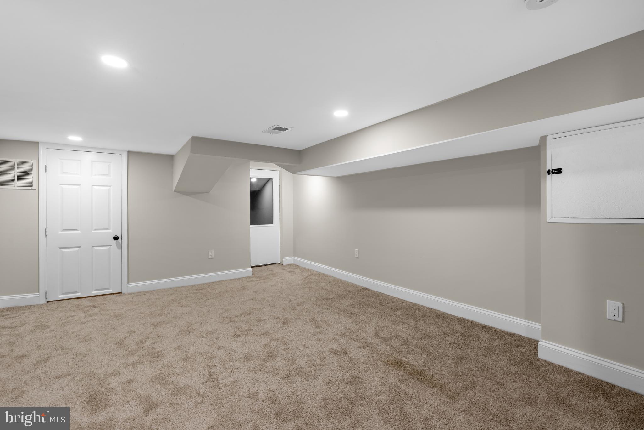 WALBROOK - Residential