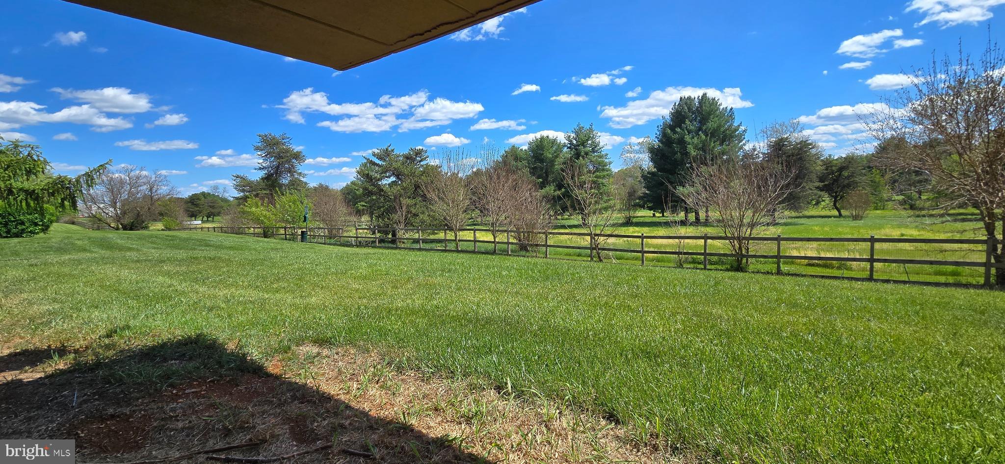 125 CLUBHOUSE DRIVE O SW 1