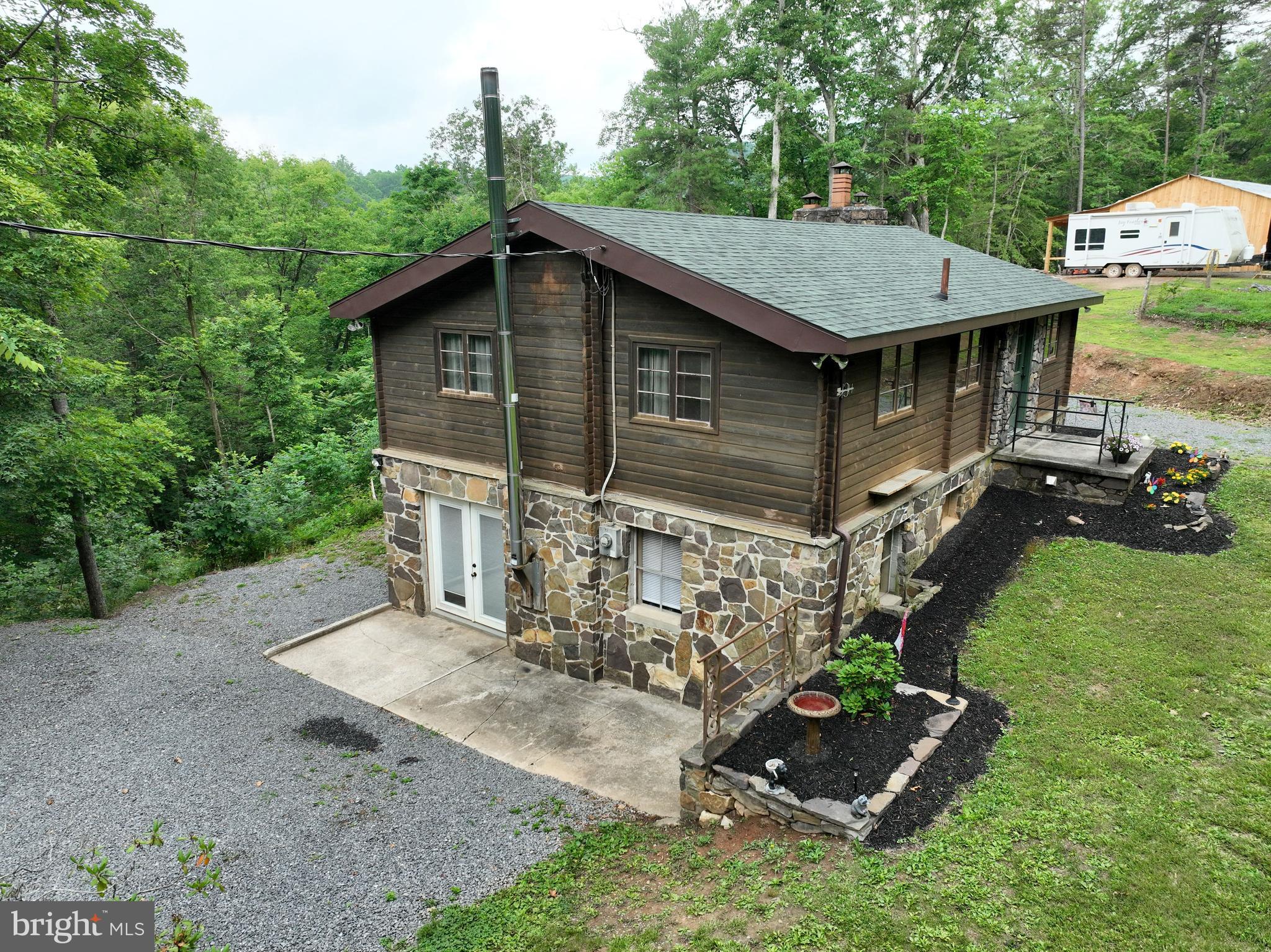 CACAPON HILLS - Residential