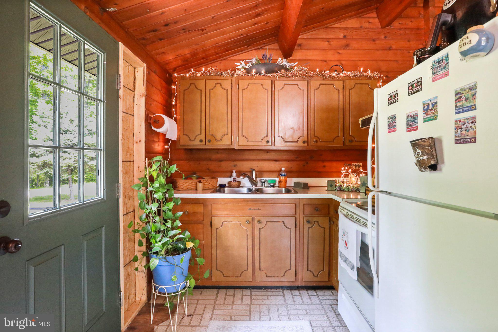 CACAPON HILLS - Residential