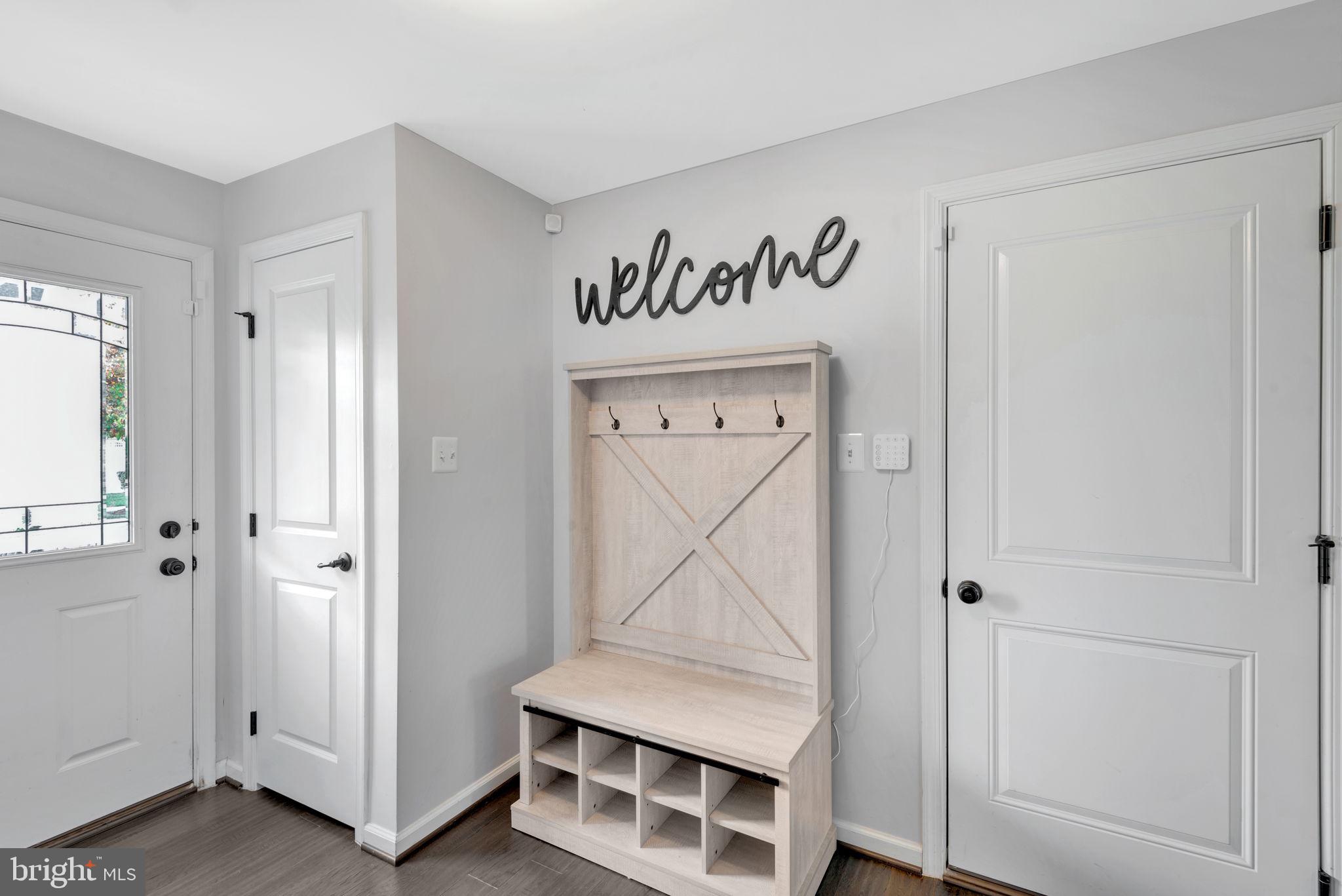 CREEKSIDE VILLAGE AT TANYARD SPRINGS - Residential