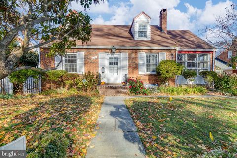 Photo of 2805 Ivydale Street, SILVER SPRING, MD 20902 (MLS # MDMC2206854)