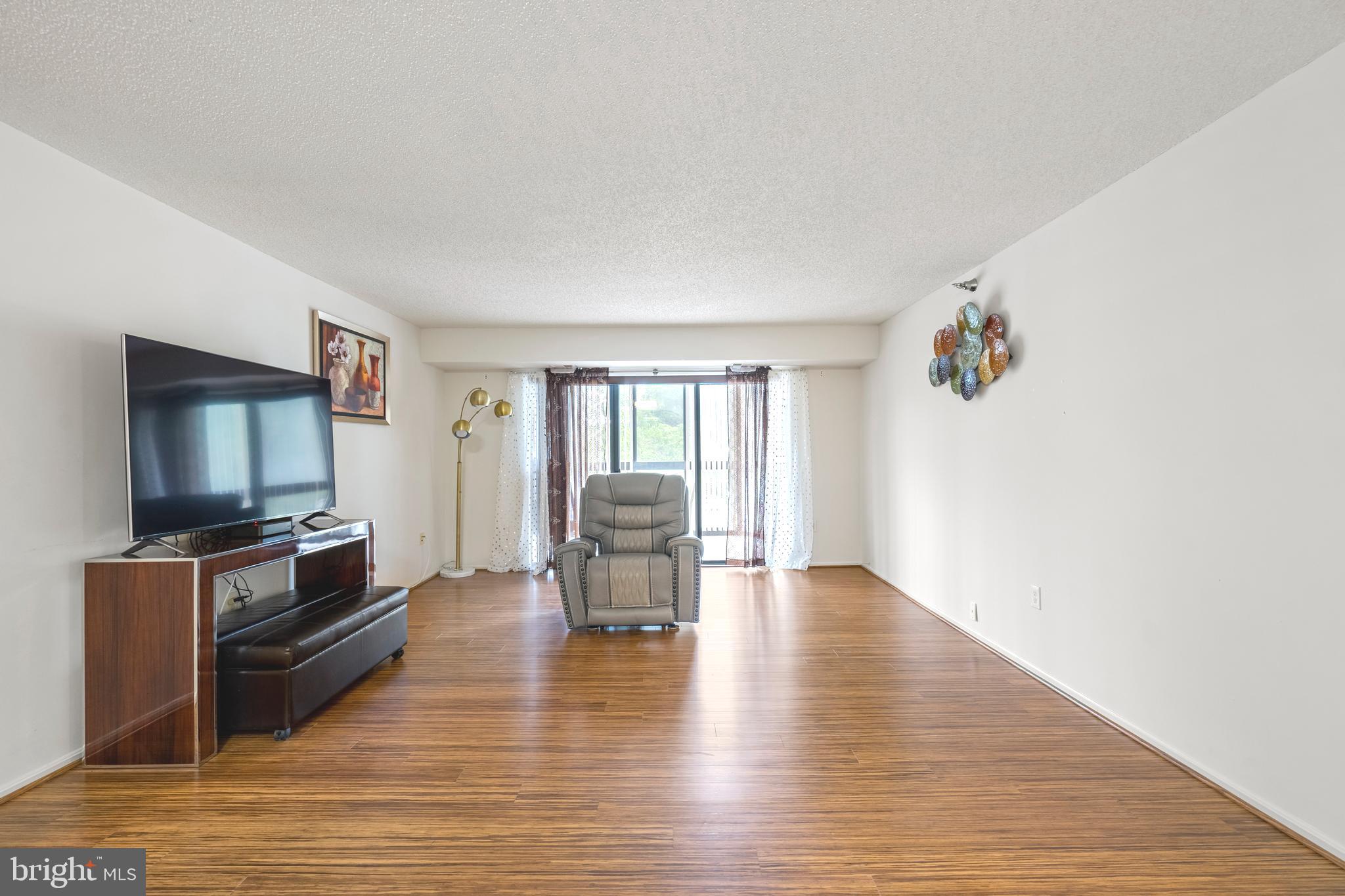 LEISURE WORLD - Residential Lease