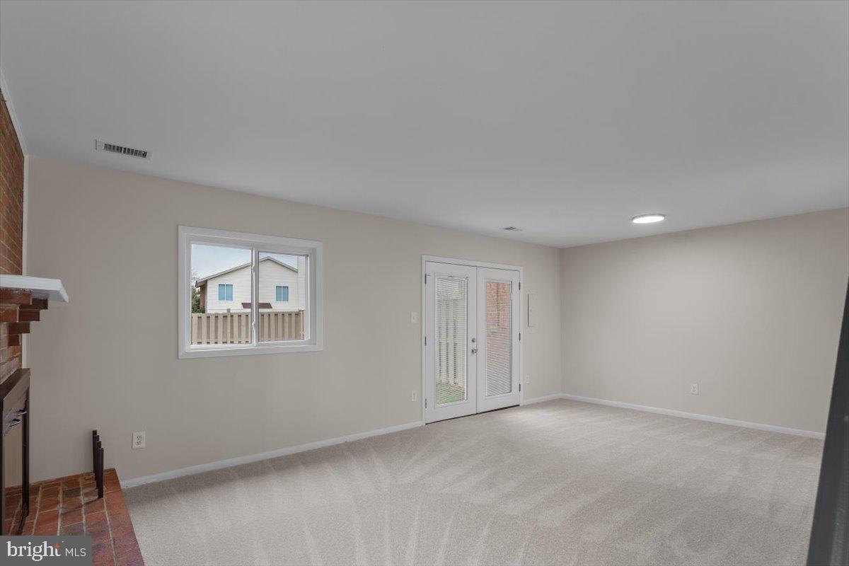 1139 AUTUMNHAZE COURT