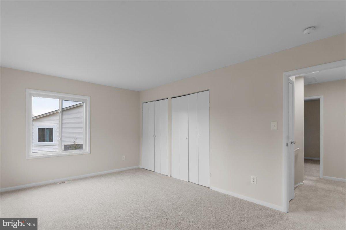 FOUR SEASONS REGIME - Residential