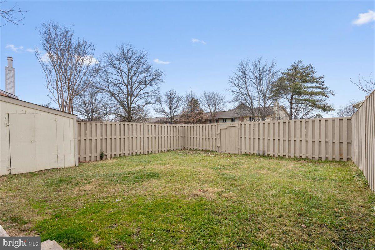 FOUR SEASONS REGIME - Residential