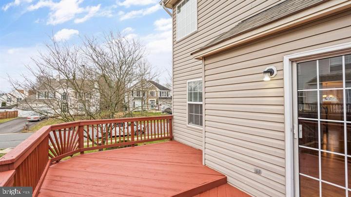 BRIDLEWOOD - Residential