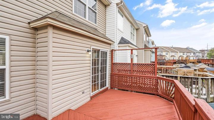 BRIDLEWOOD - Residential