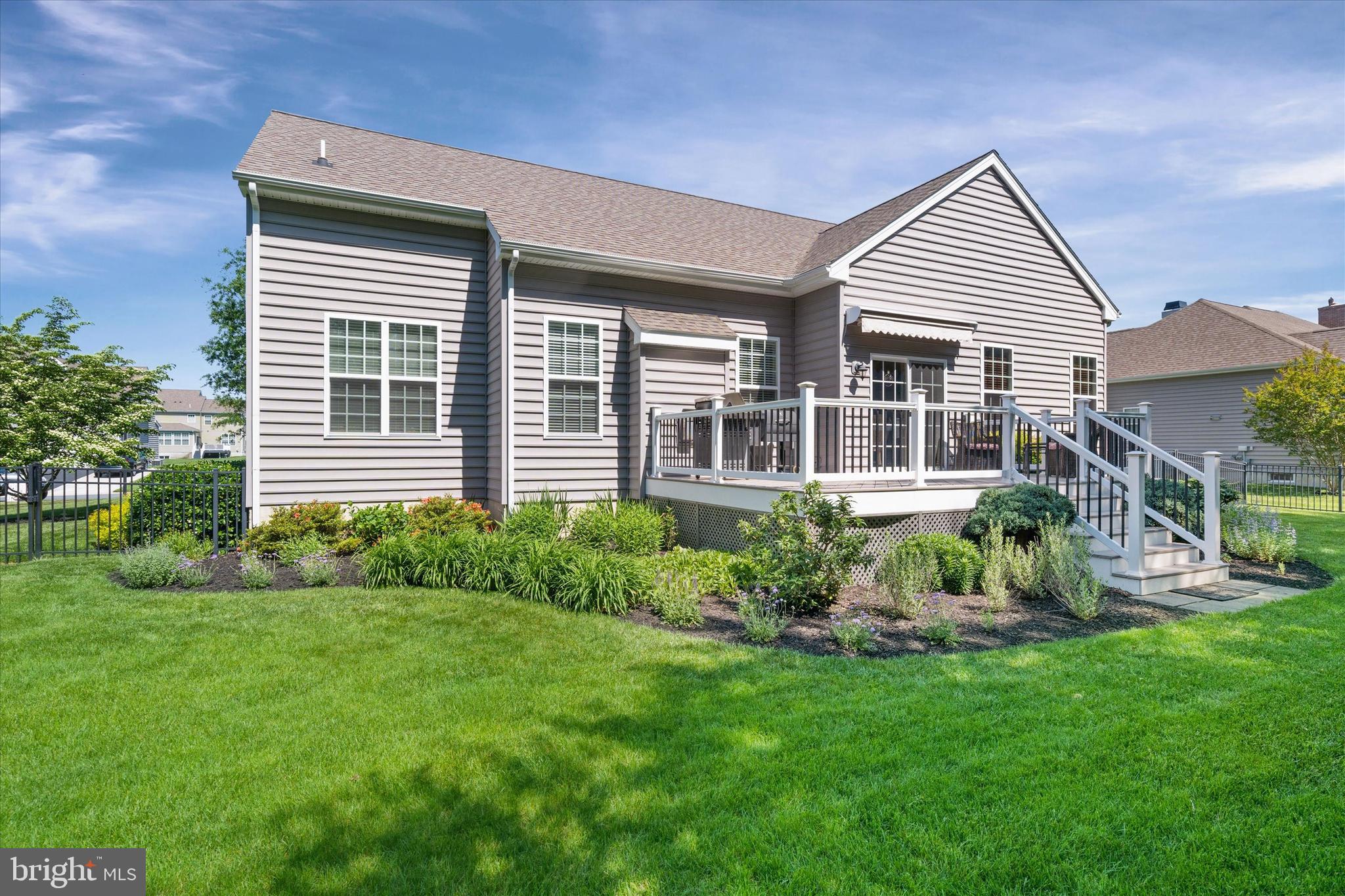 794 SANDY HILL TRAIL