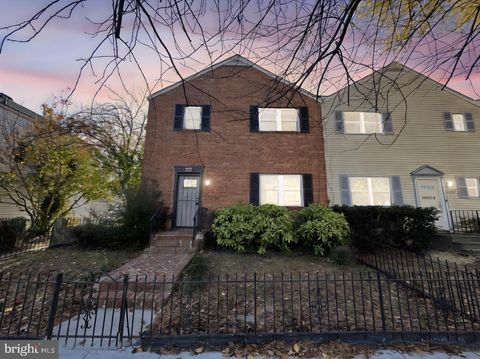 Photo of 3300 Martin Luther King Jr Avenue SE, WASHINGTON, DC 20032 (MLS # DCDC2254002)