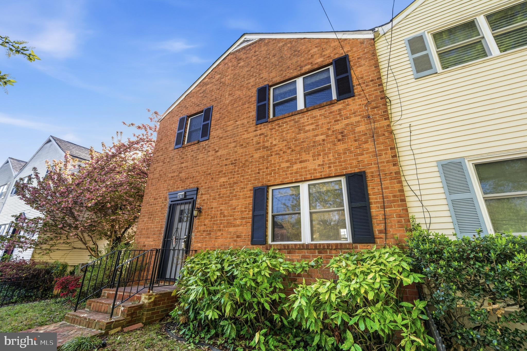 3300 MARTIN LUTHER KING JR AVENUE SE