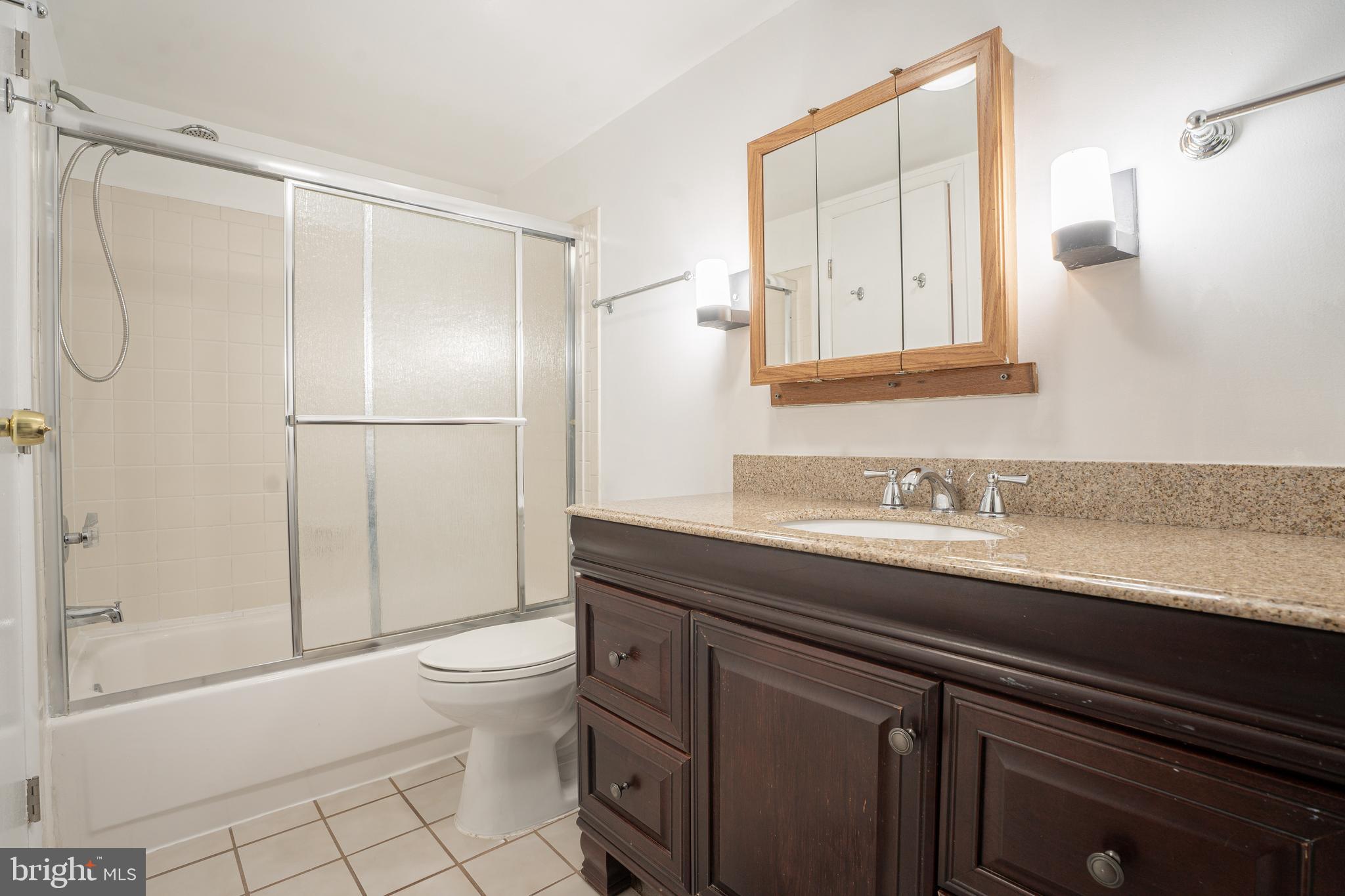 TIVOLI - Residential Lease